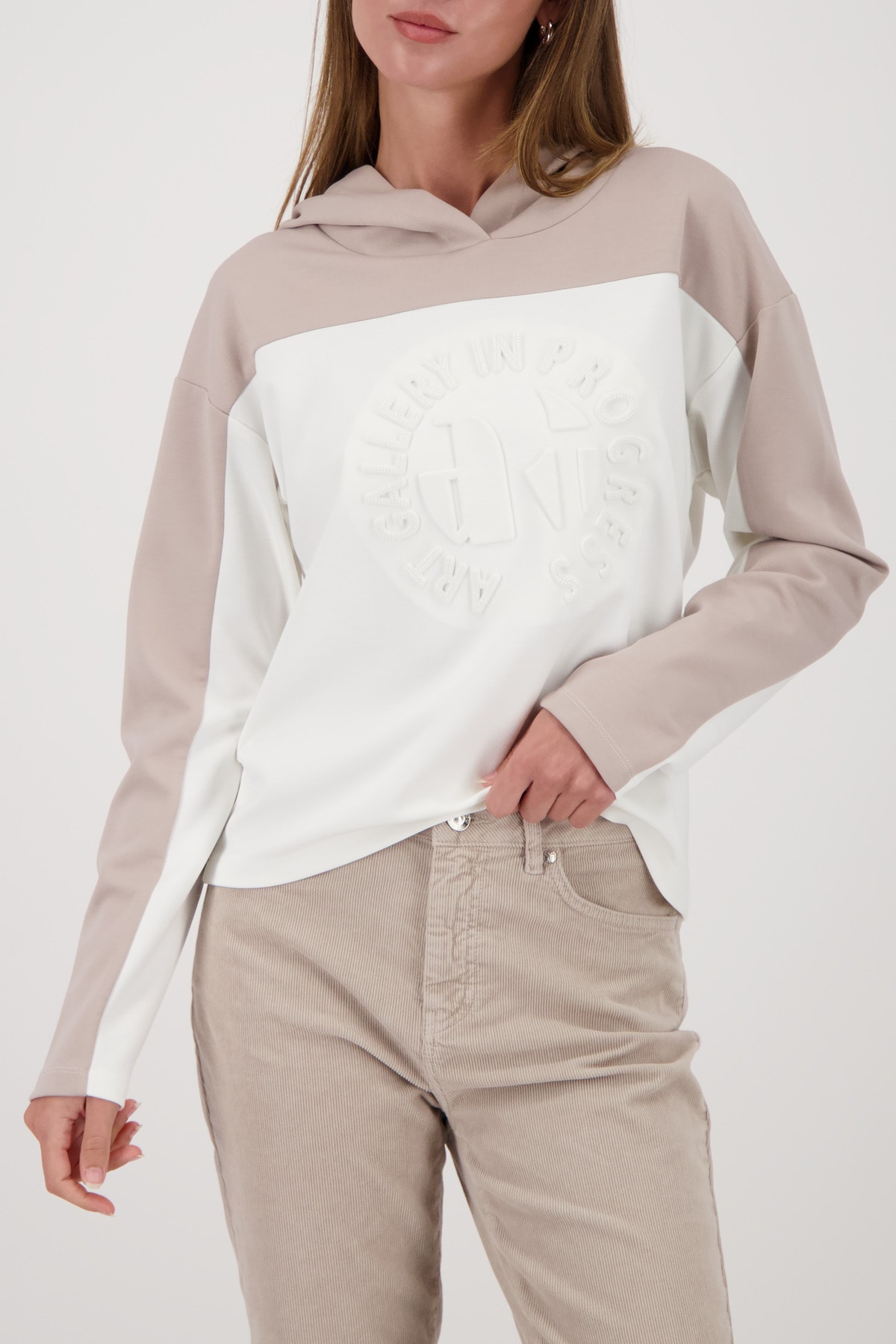 Image of Monari Kapuzensweatshirt "Sweatshirt Basic Prägedruck", Regular fit mit Kapuze