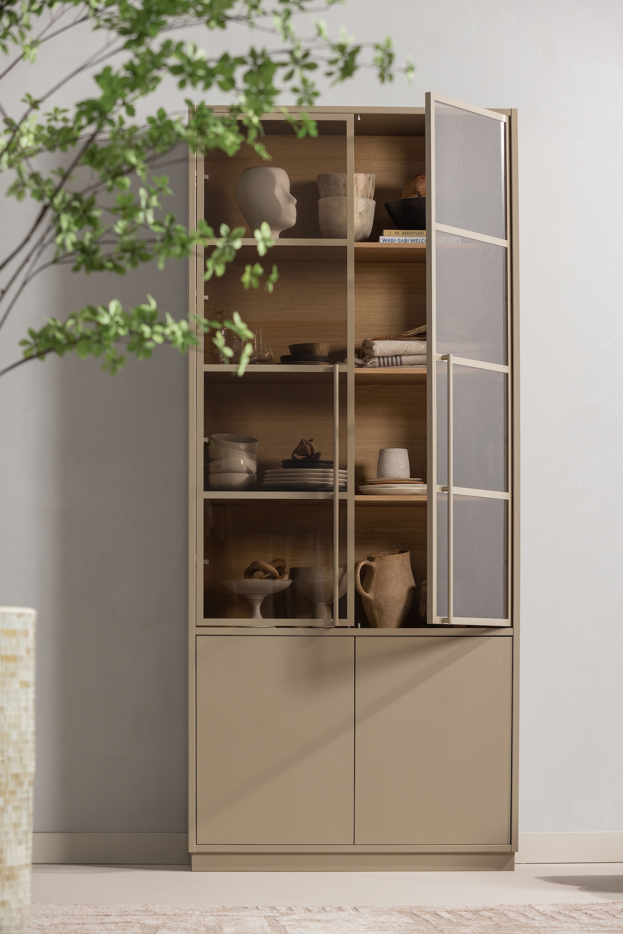 WOOOD Glasvitrine »Casa FSC® Mix Kiefernholz Glastüren mit Eichendekor 101x40x236 cm« Kratzfeste Melaminoberfläche, sichtbare Maserung, einfach zu montieren
