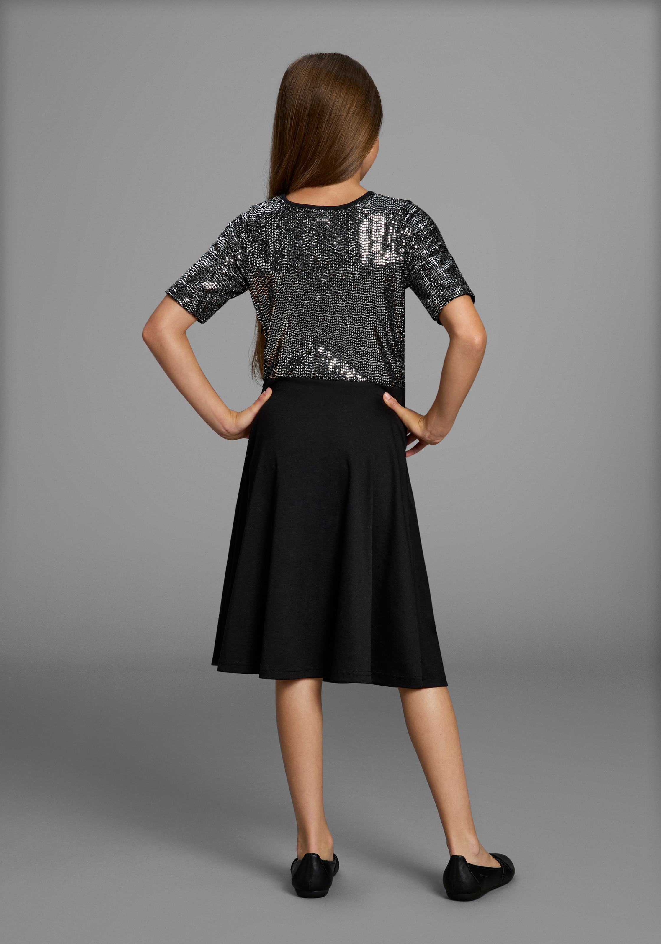 Bruno Banani Robe en jersey »Kleid in Pailletten-Optik« NEUHEIT: BRUNO BANANI für TEENS! Shirtkleid in Pailletten-Optik