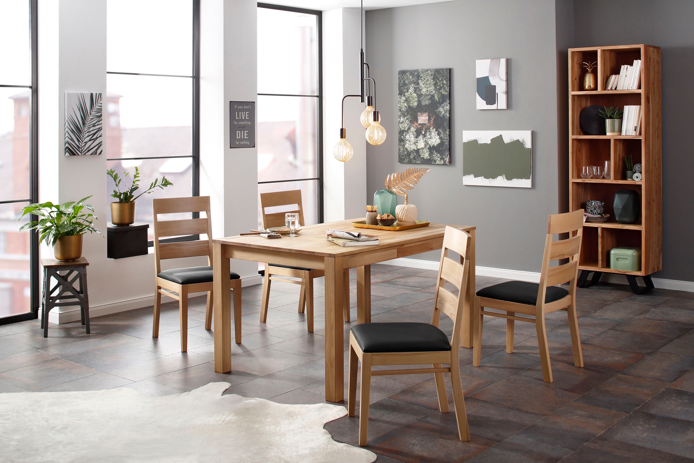 Image of Home affaire Essgruppe »Soeren 2«, (Set, 5 tlg., Tisch 140/90 cm, 4 Stühle, Polstersitz), aus Massivholz bei Ackermann Versand Schweiz