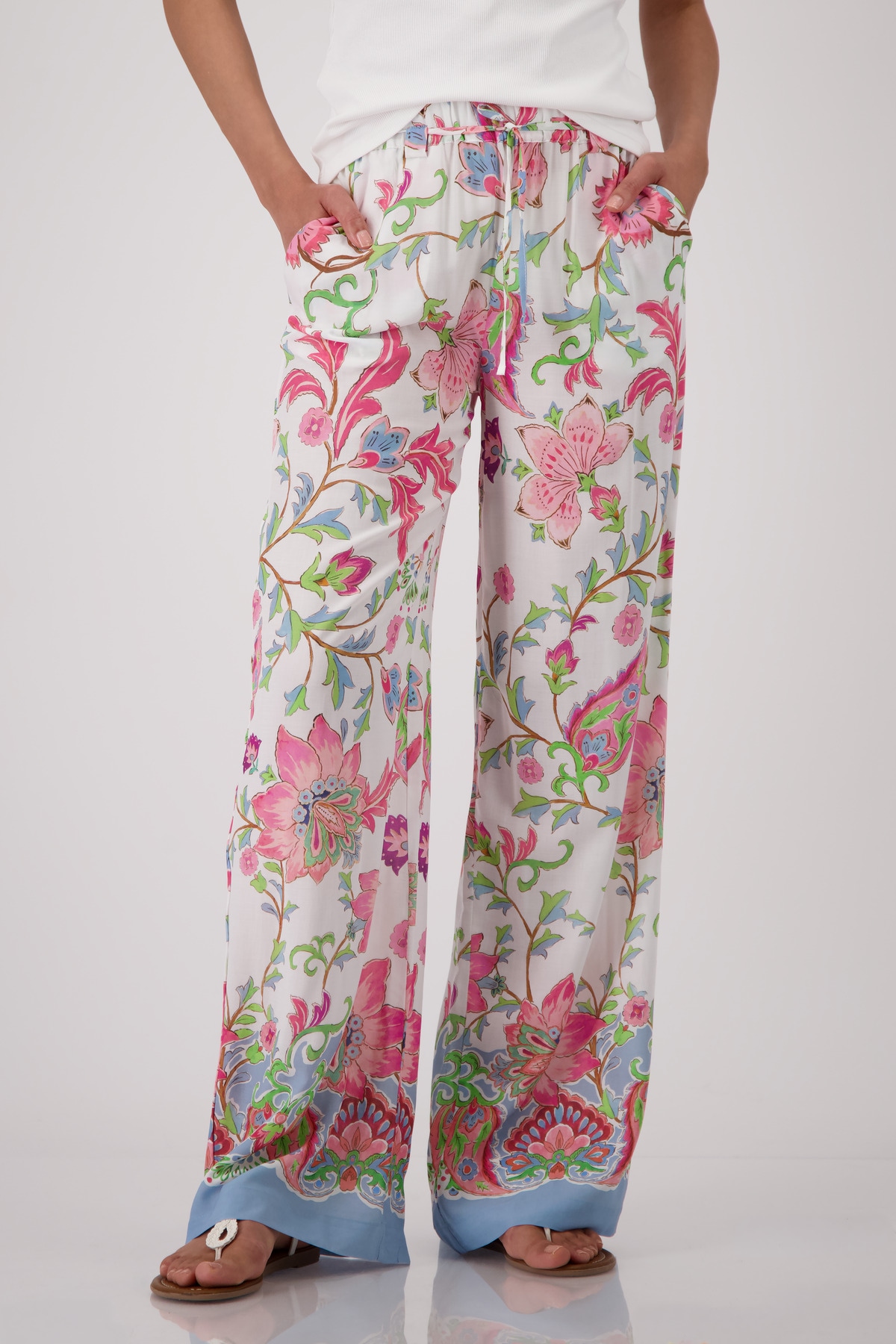 Image of Monari Palazzohose "Hose Pia reg. Blumendruck" Regular fit mit Blumenmuster