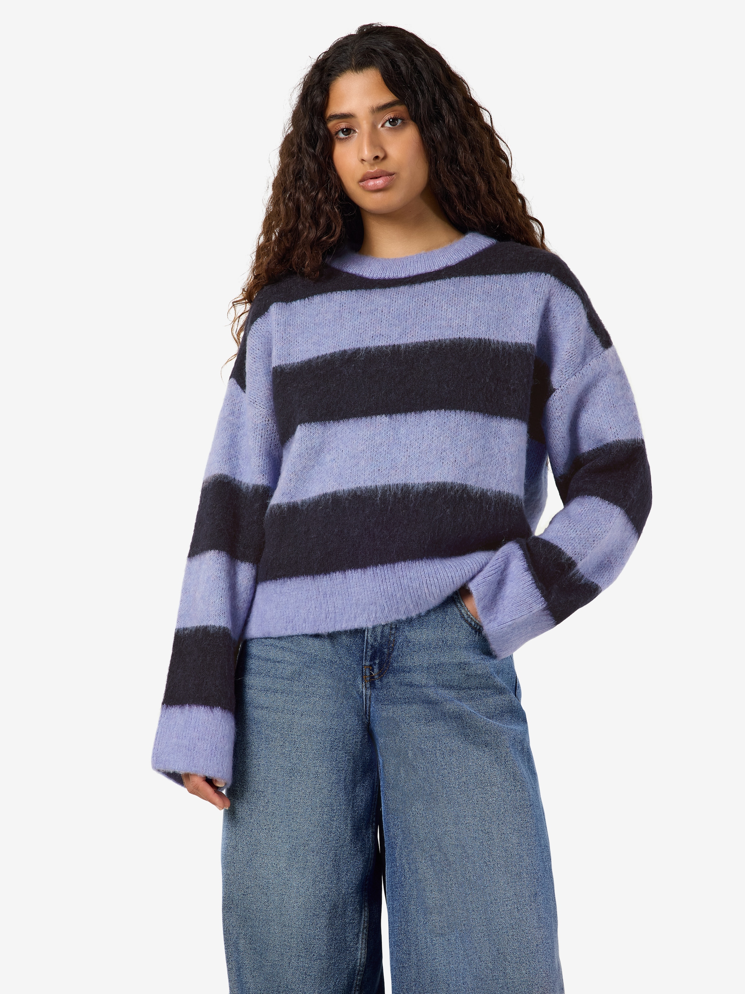 Noisy may Pull en tricot »NMSOFF L/S O-NECK KNIT NOOS« mélange de matériaux, coupe régulière