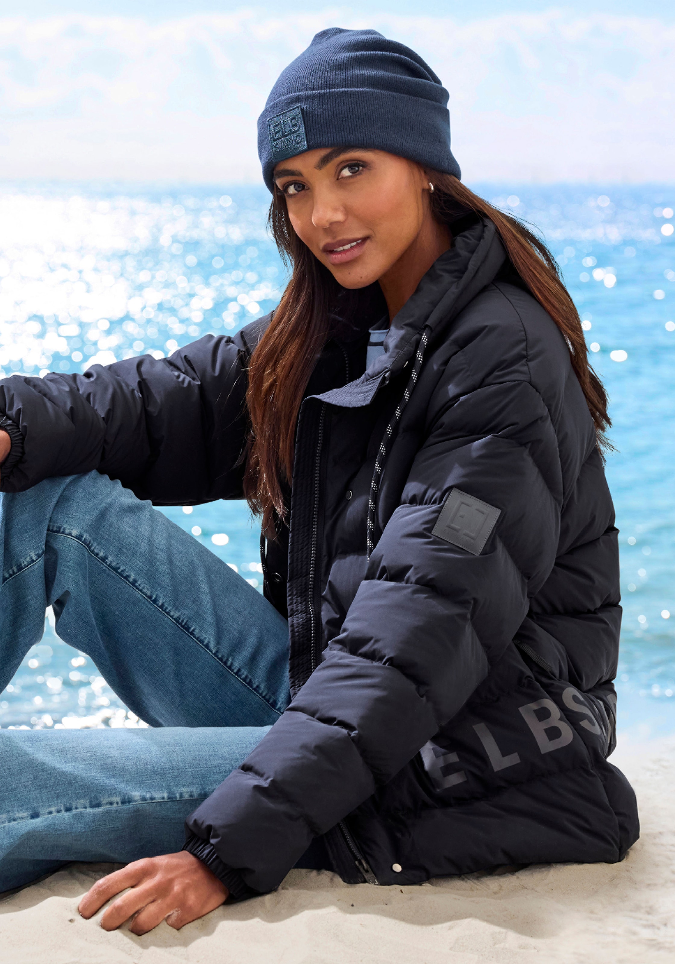 Elbsand Steppjacke, mit grossem seitlichen Logo-Print
