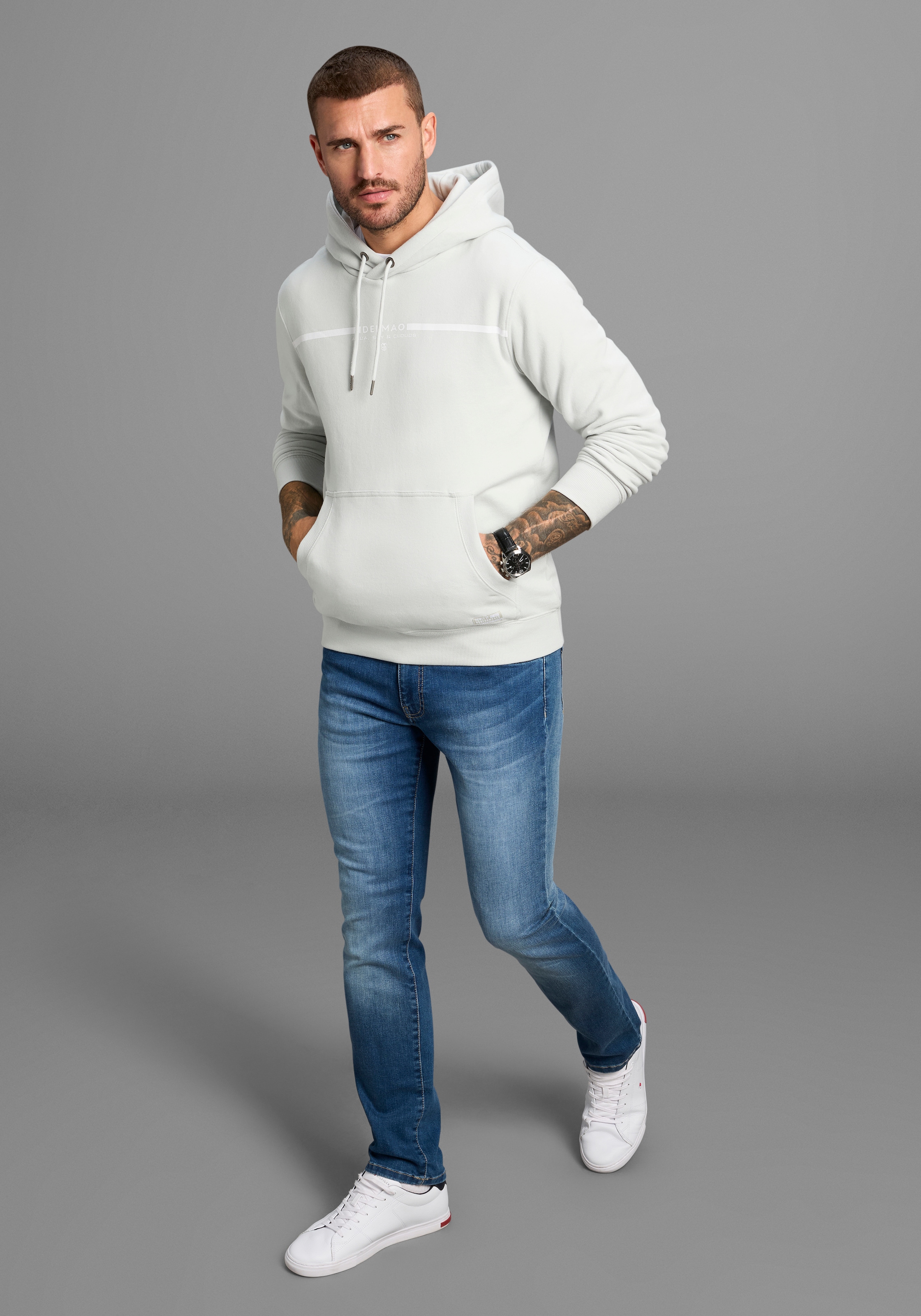 DELMAO Sweat à capuche , Manches longues, coupe ample, avec imprimé, avec capuche
