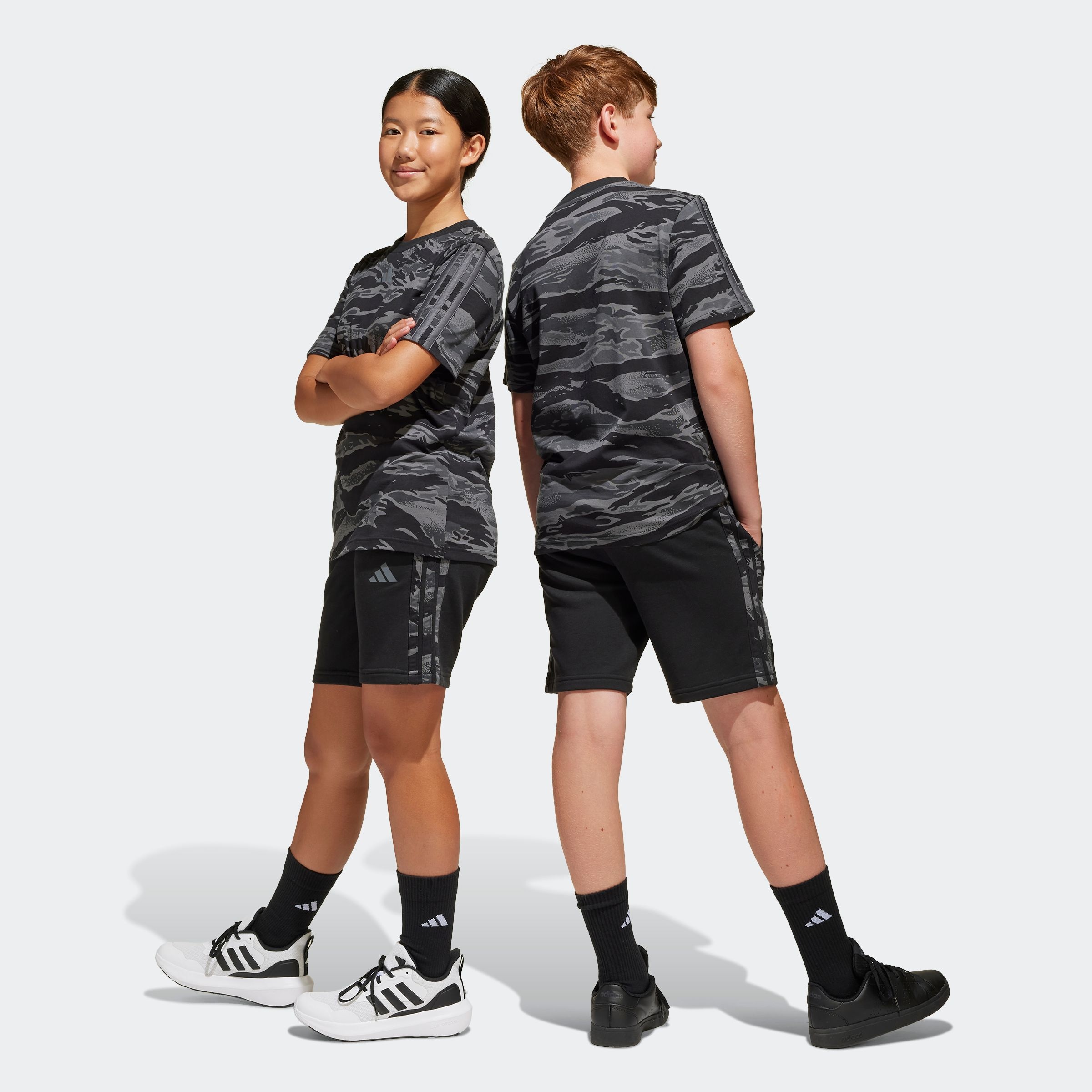 adidas Sportswear Shorts »J CAMO SHORT«, (1 tlg.)