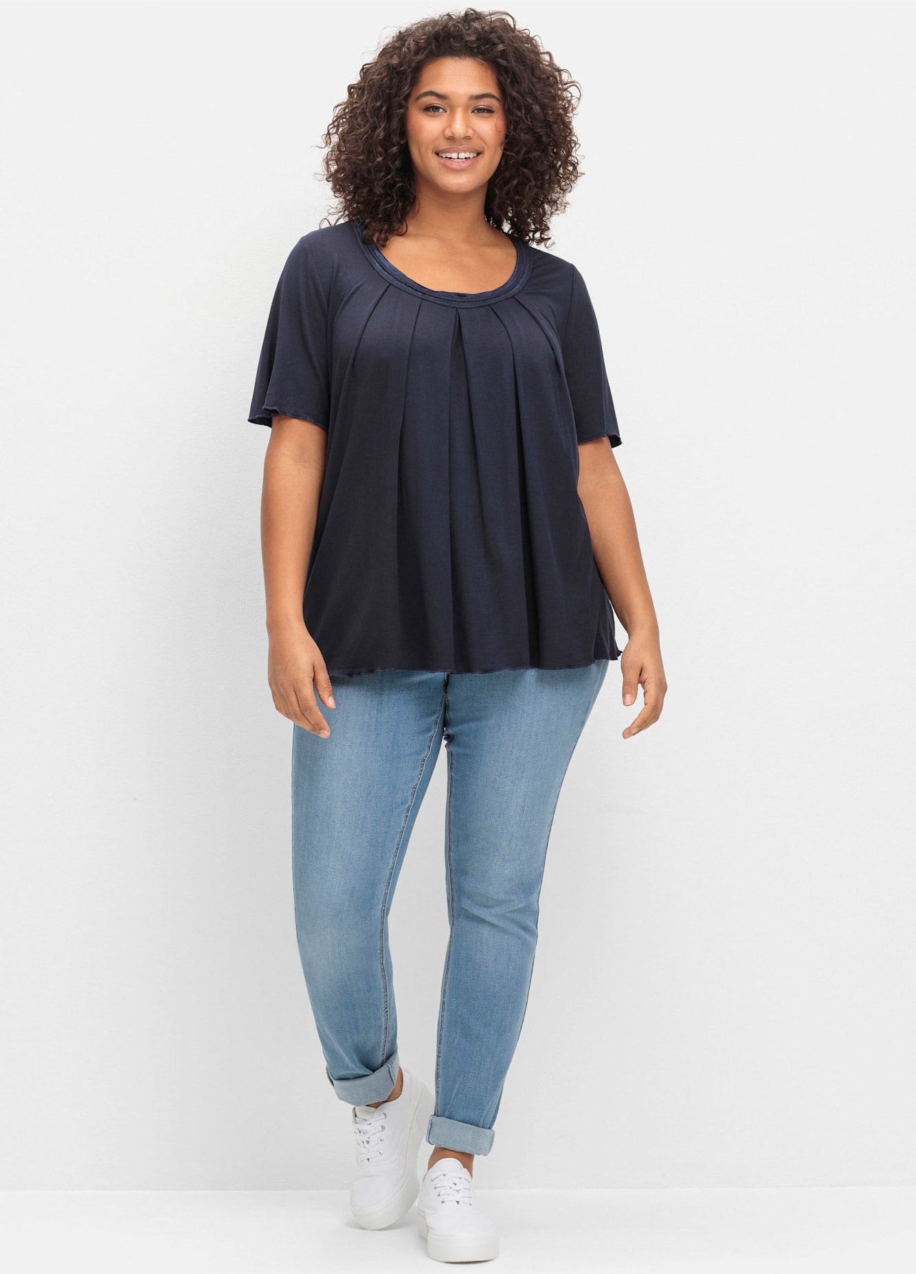 Sheego T-shirt »T-Shirt« 1 cuis