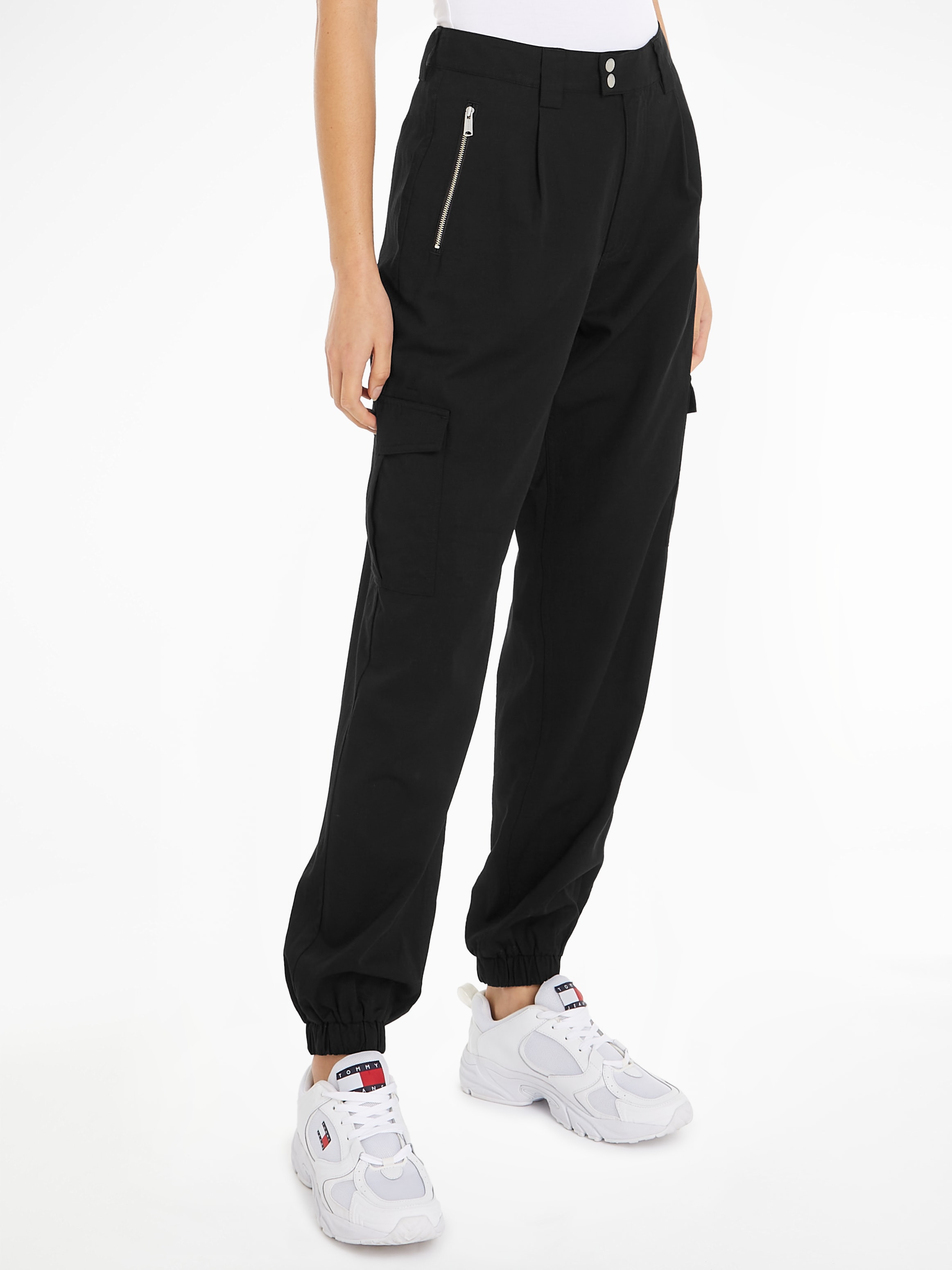 Tommy Jeans Cargohose »TJW STRETCH MR CARGO PANT«, im modischem Cargo-Form