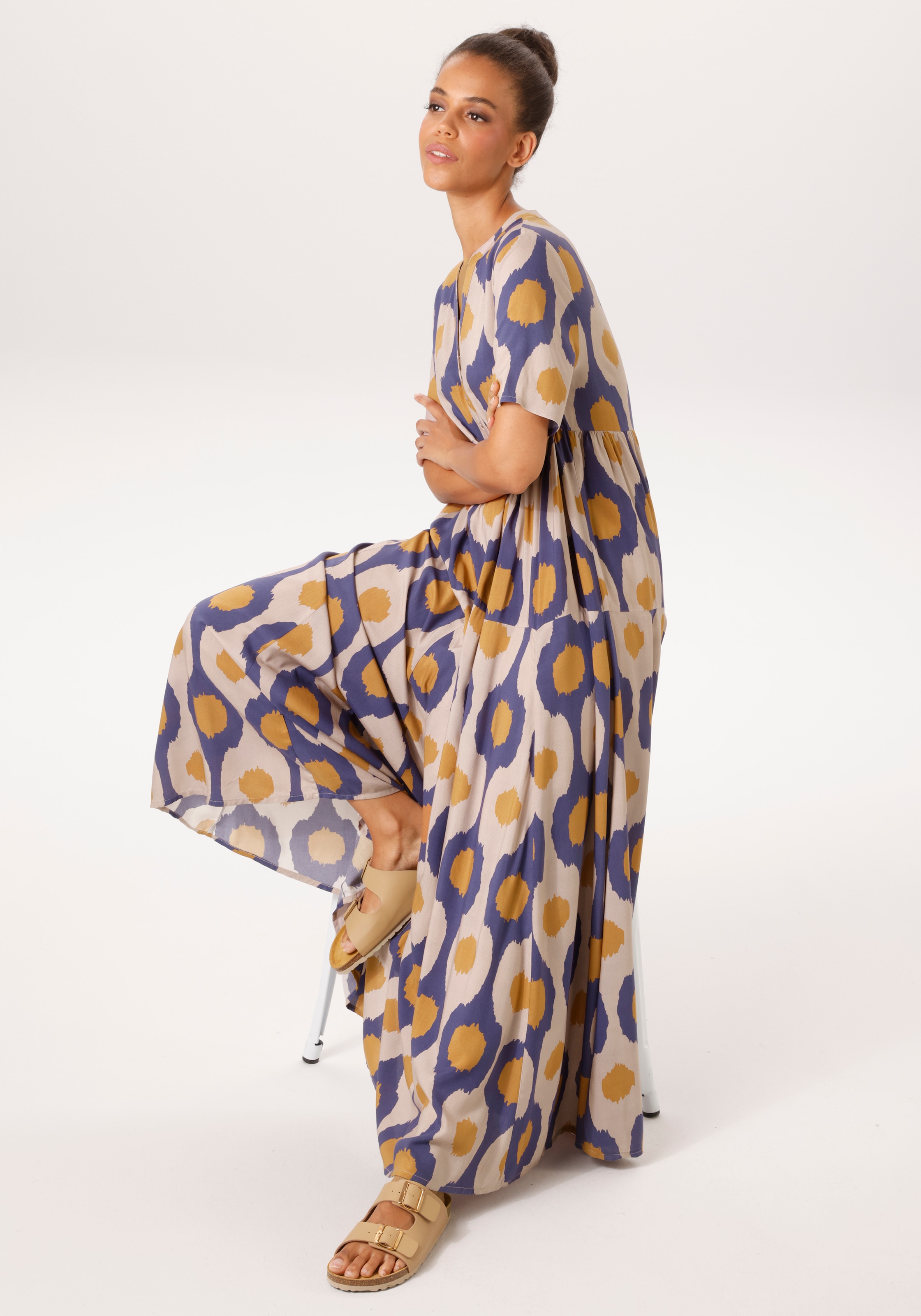 Aniston CASUAL Robe d'été mit grossflächigen, grafischen Druck - NEUE KOLLEKION