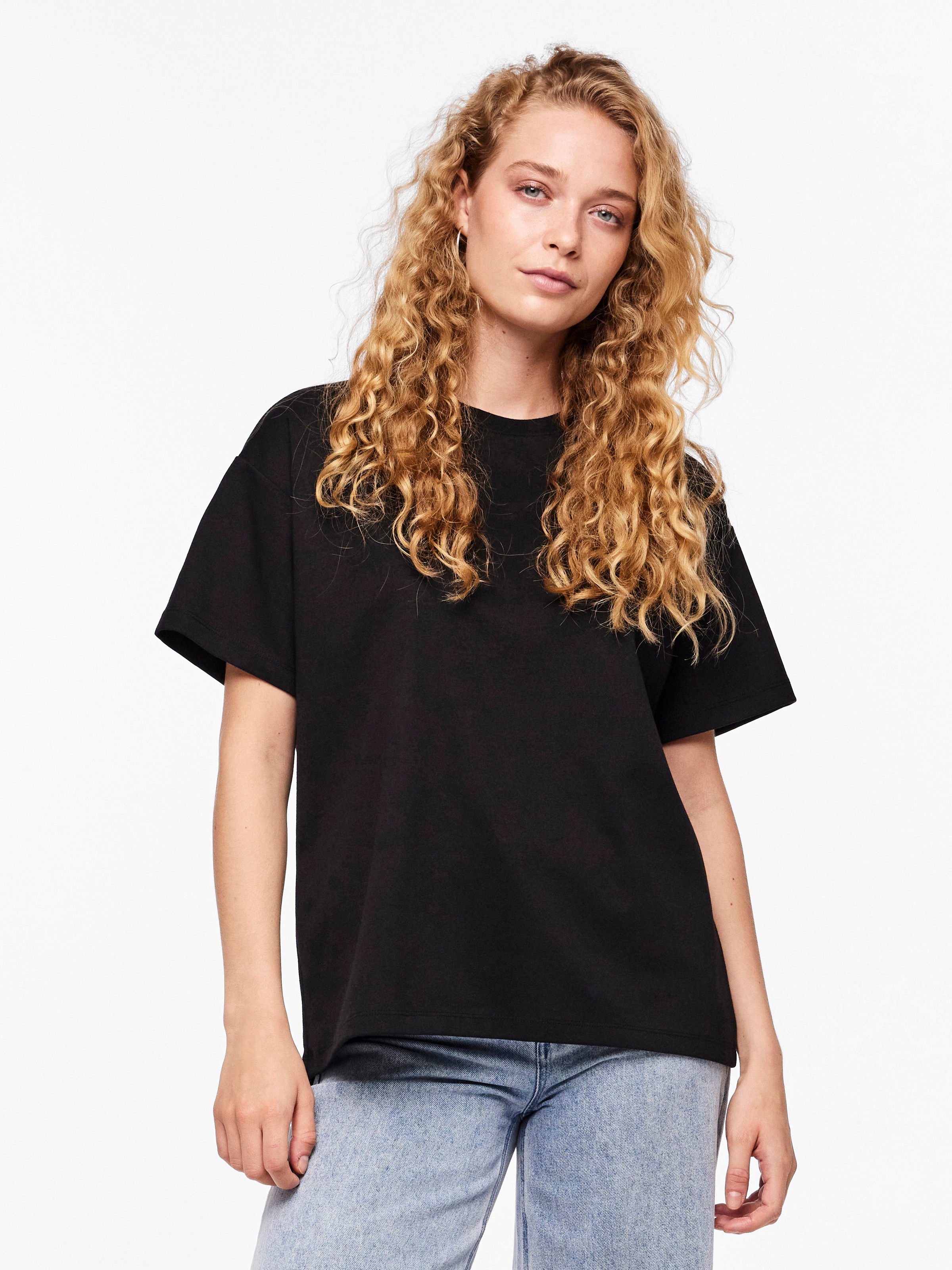 pieces Kurzarmshirt »PCSKYLAR SS OVERSIZED TEE NOOS«