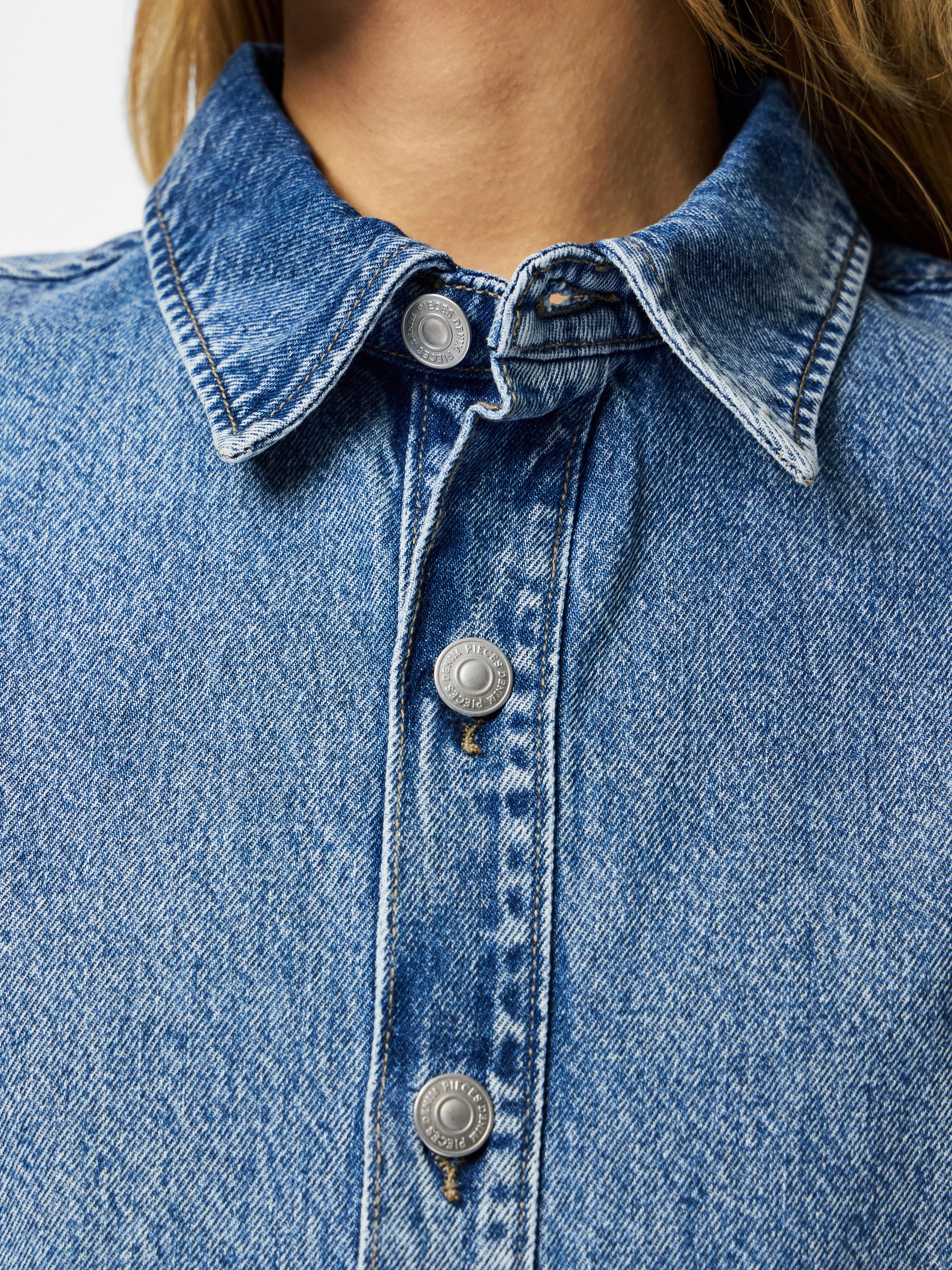 pieces Jeansbluse »PCSKY SS A-SHAPE DENIM TOP NOOS BC« Baumwolle, loose fit