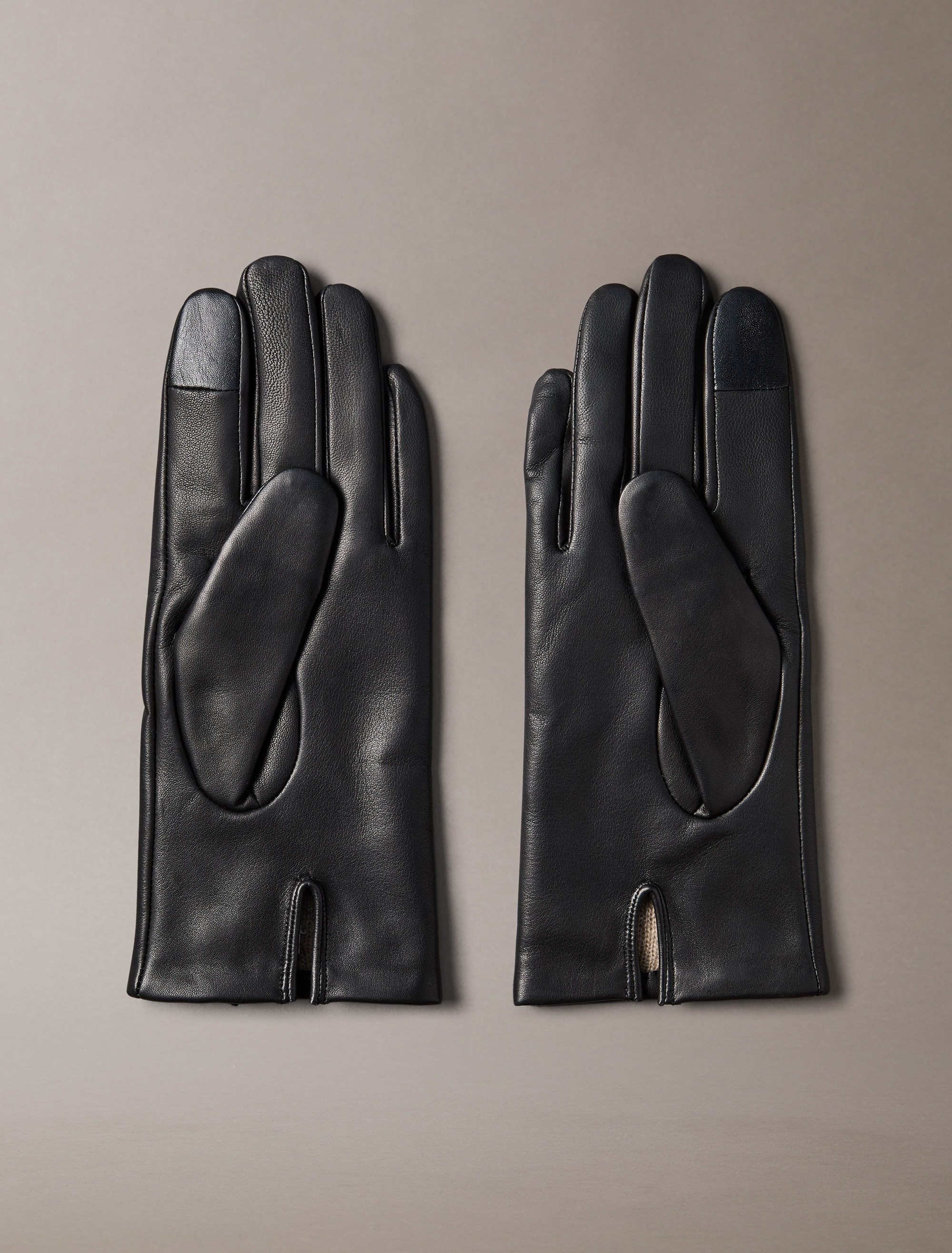 Calvin Klein Lederhandschuhe »RAISED CK LEATHER GLOVE«, Aus Schaf-Nappaleder