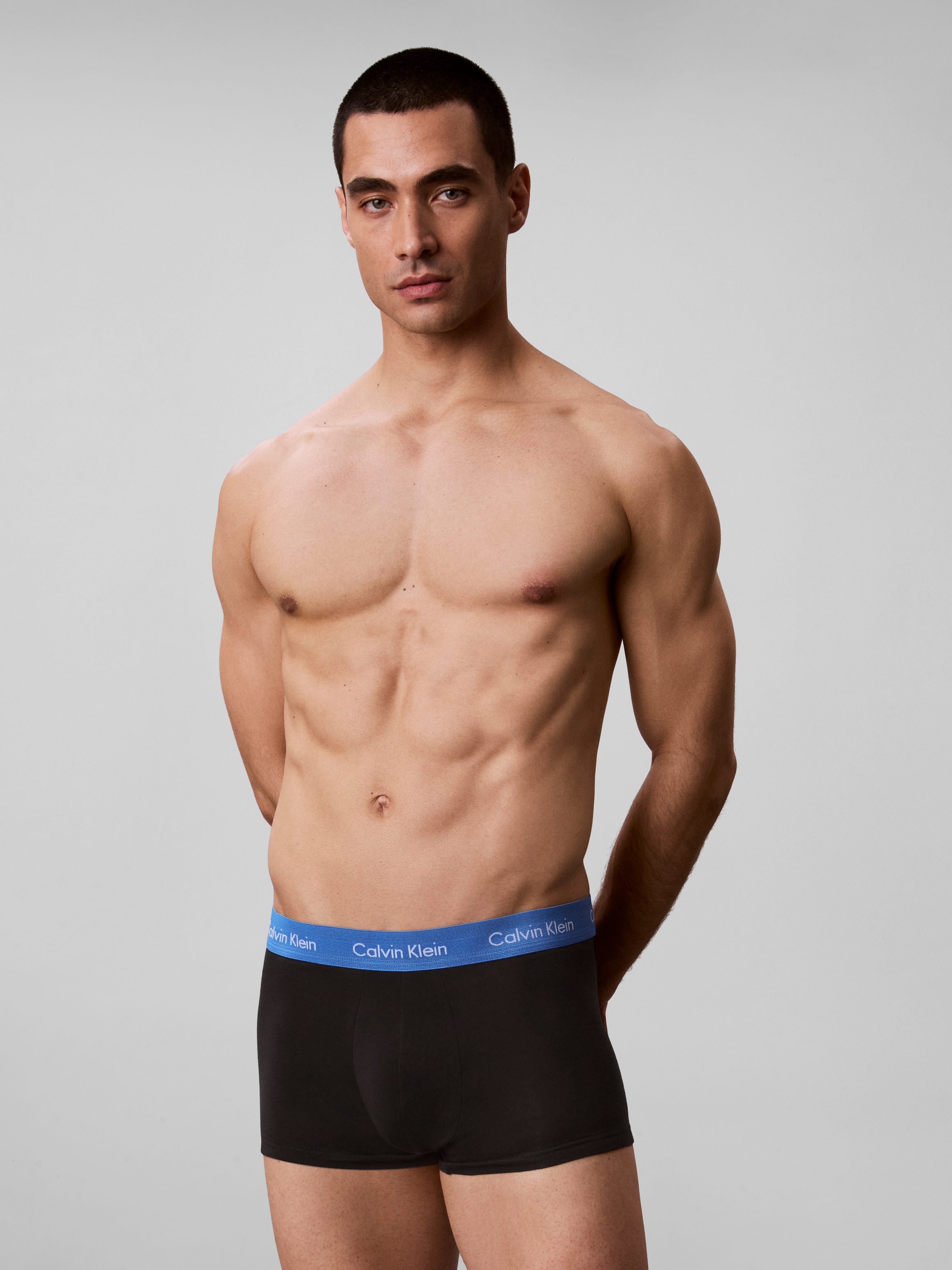 Calvin Klein Underwear Boxers »Low Rise Trunk 3pk« Paquet, pack de 3, 3 cuis avec bord-côte logo