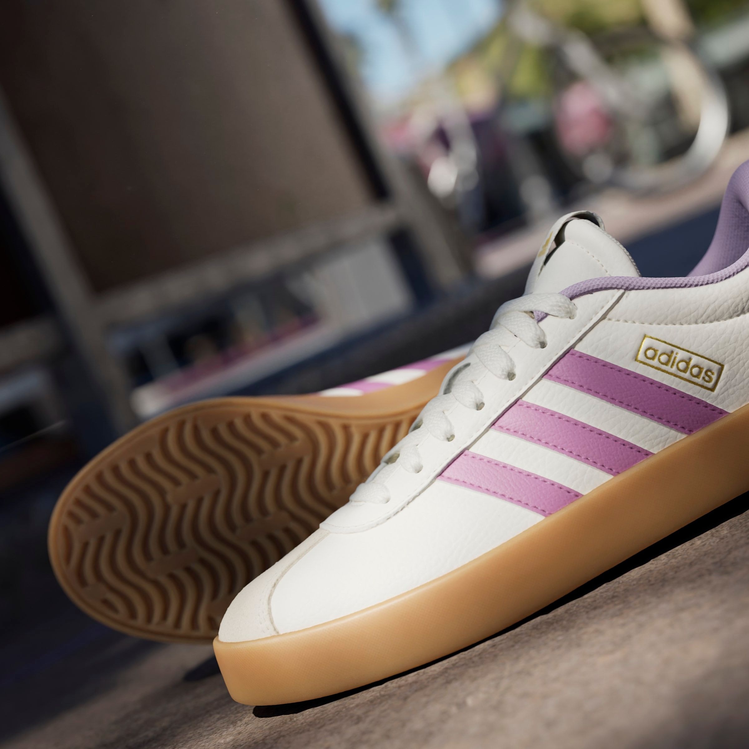 adidas Sportswear Sneaker »VL COURT 3.0«, inspiriert vom Design des adidas samba