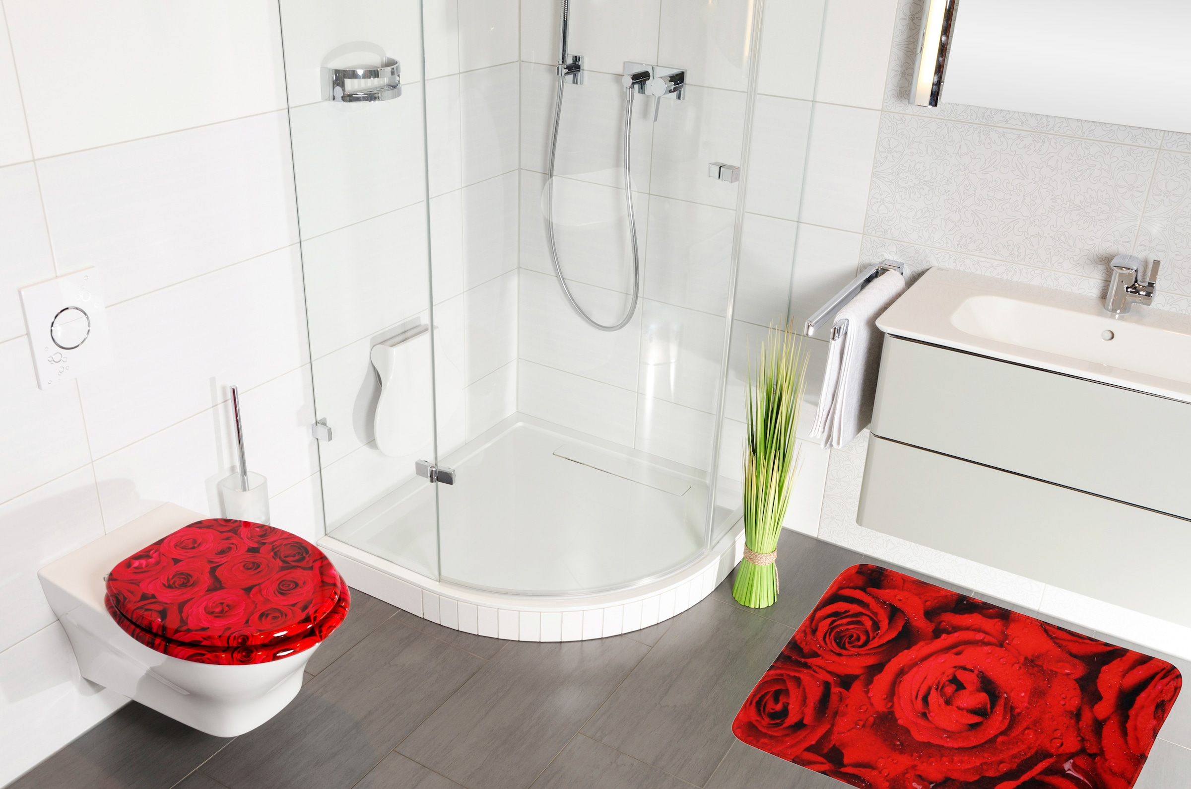 Sanilo Set d'accessoires de salle de bain »Rosen« bestehend aus WC-Sitz, Badteppich, Stöpsel, Seifenspender, WC-Bürste