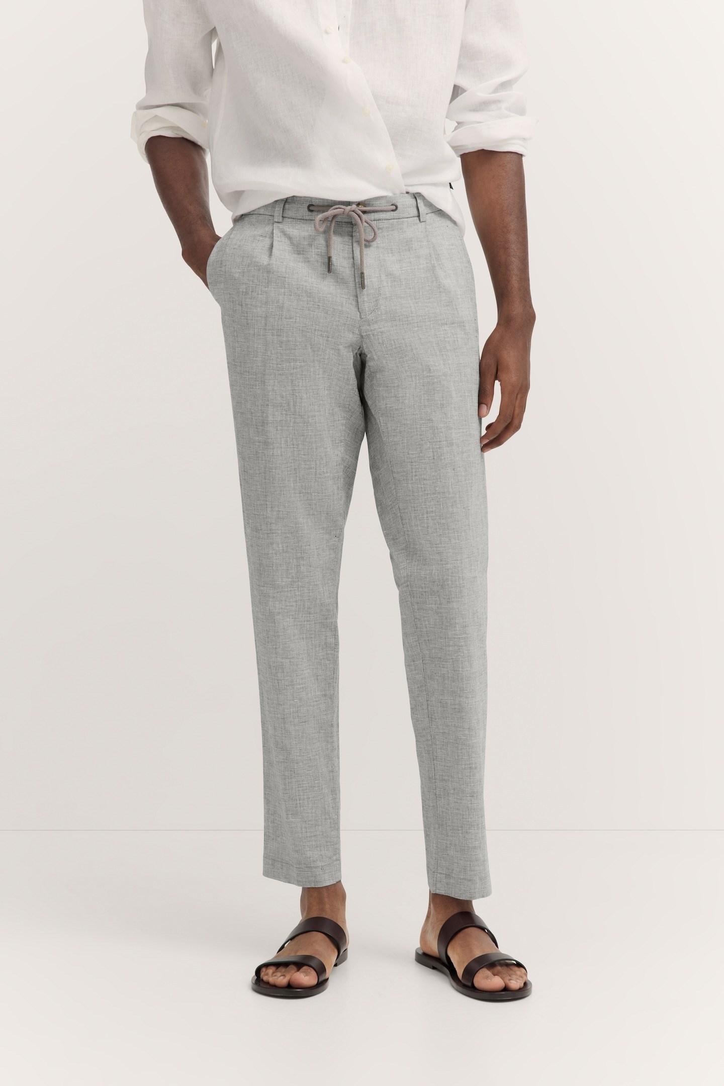 Image of bugatti Bundfaltenhose mit Baumwoll-Leinen-Mix