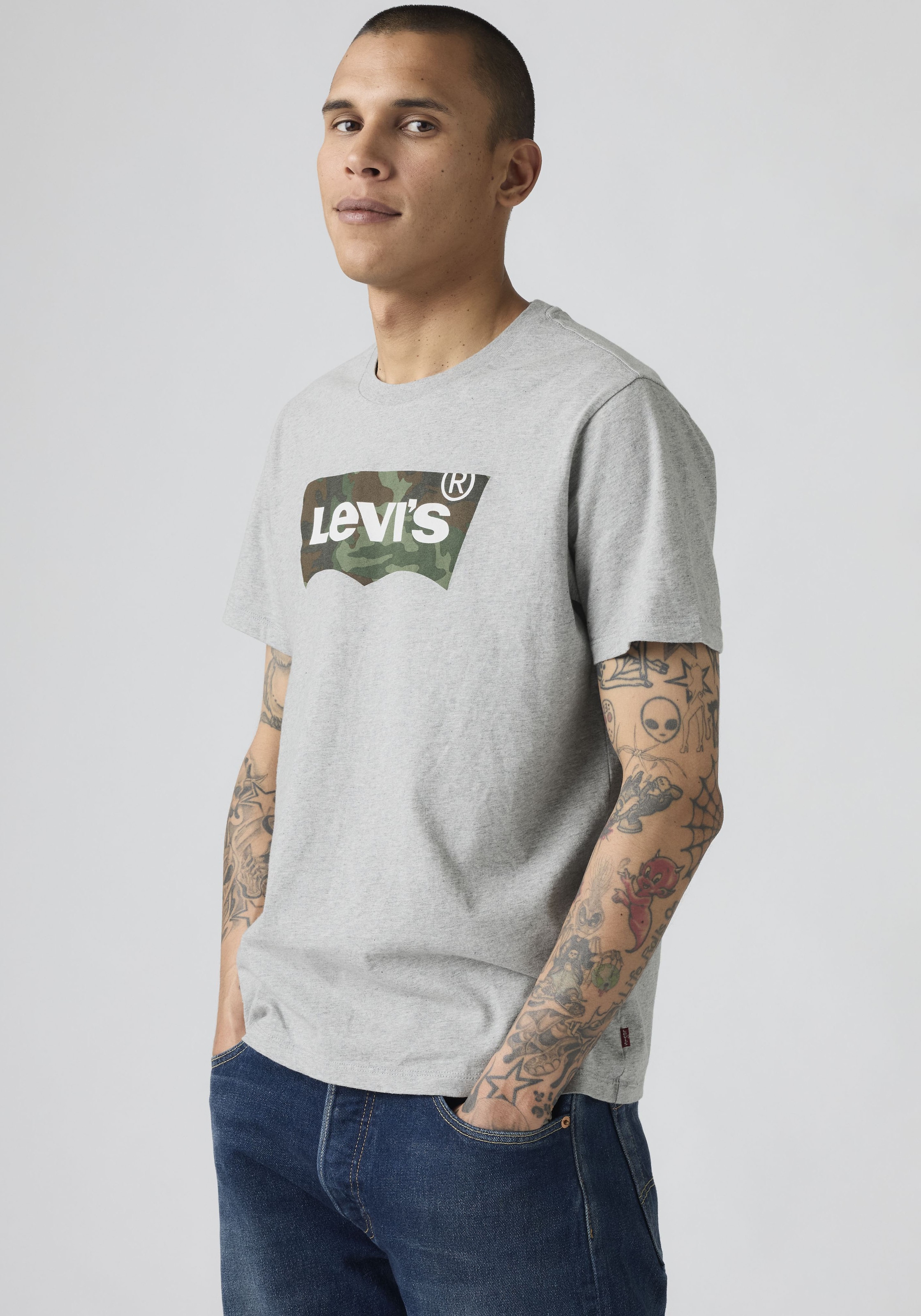 Levi's® T-Shirt »Batwing Logo Tee« mit Logo-Front-Print