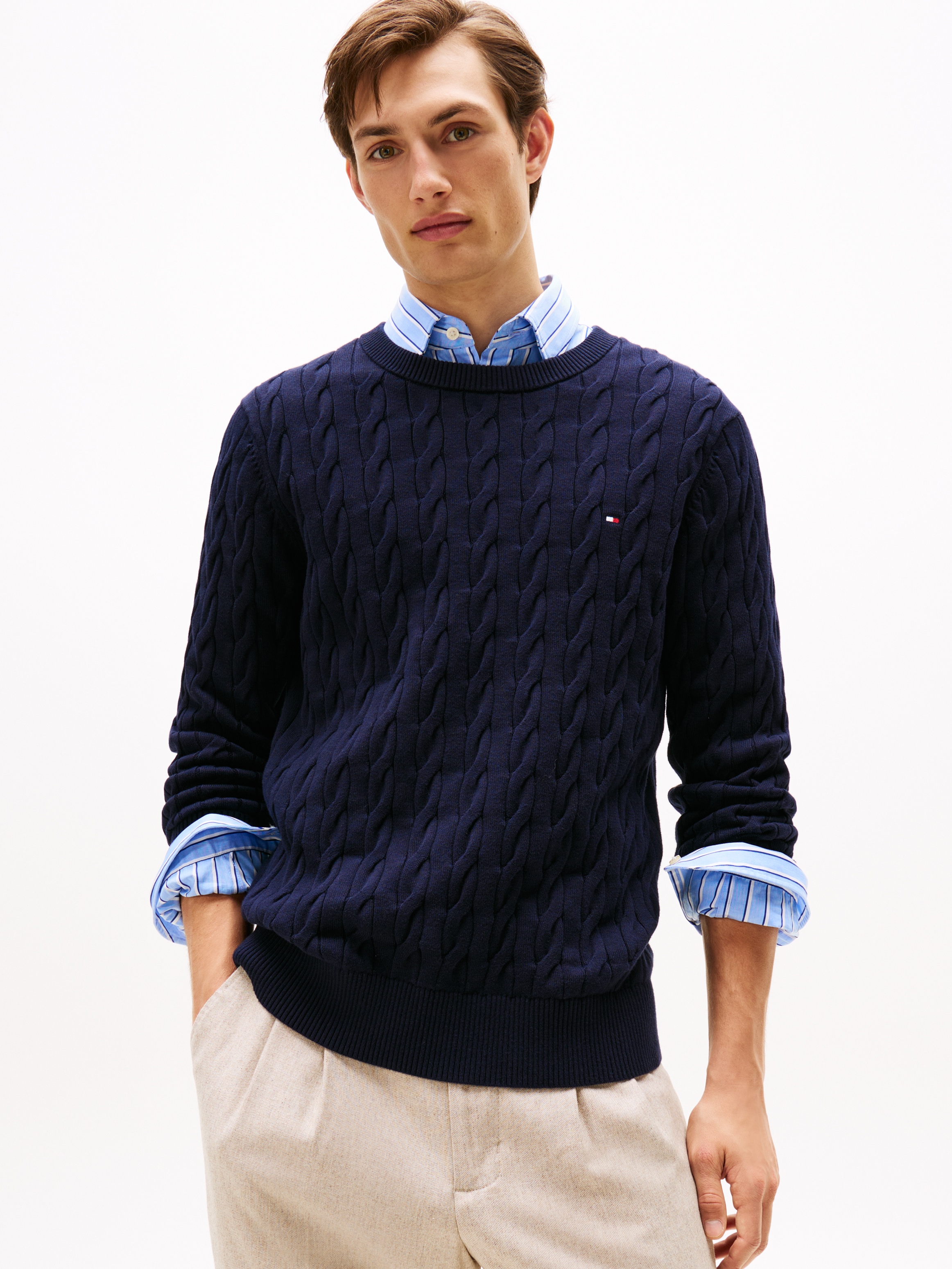 Tommy Hilfiger Strickpullover »CLASSIC CABLE CREW NECK mit Strukturstrick und Flaglabel«, unifarben, casual, regular fit, Baumwolle, Rundhals