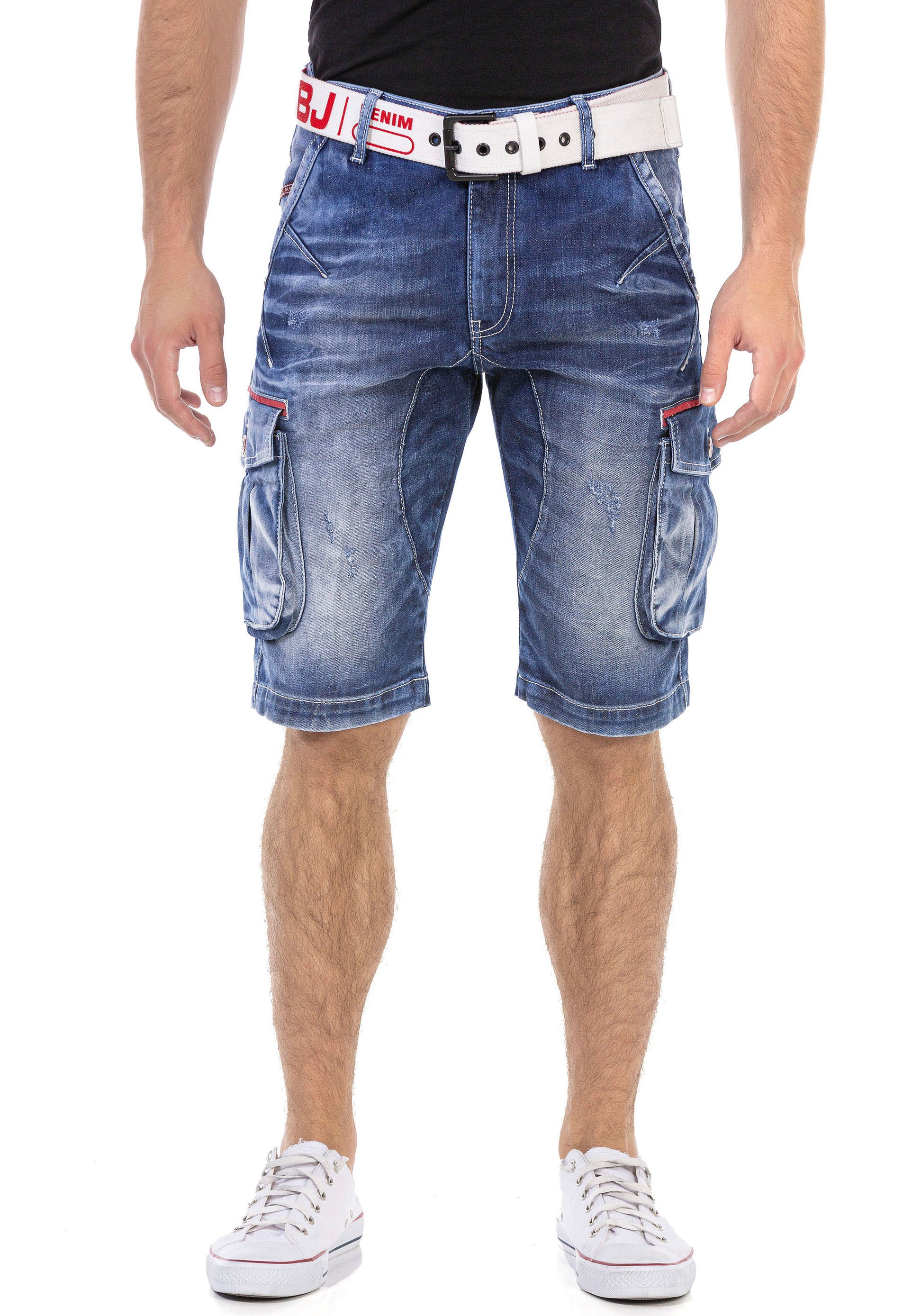 Image of Cipo & Baxx Jeansshorts in Denim, mit Cargotaschen