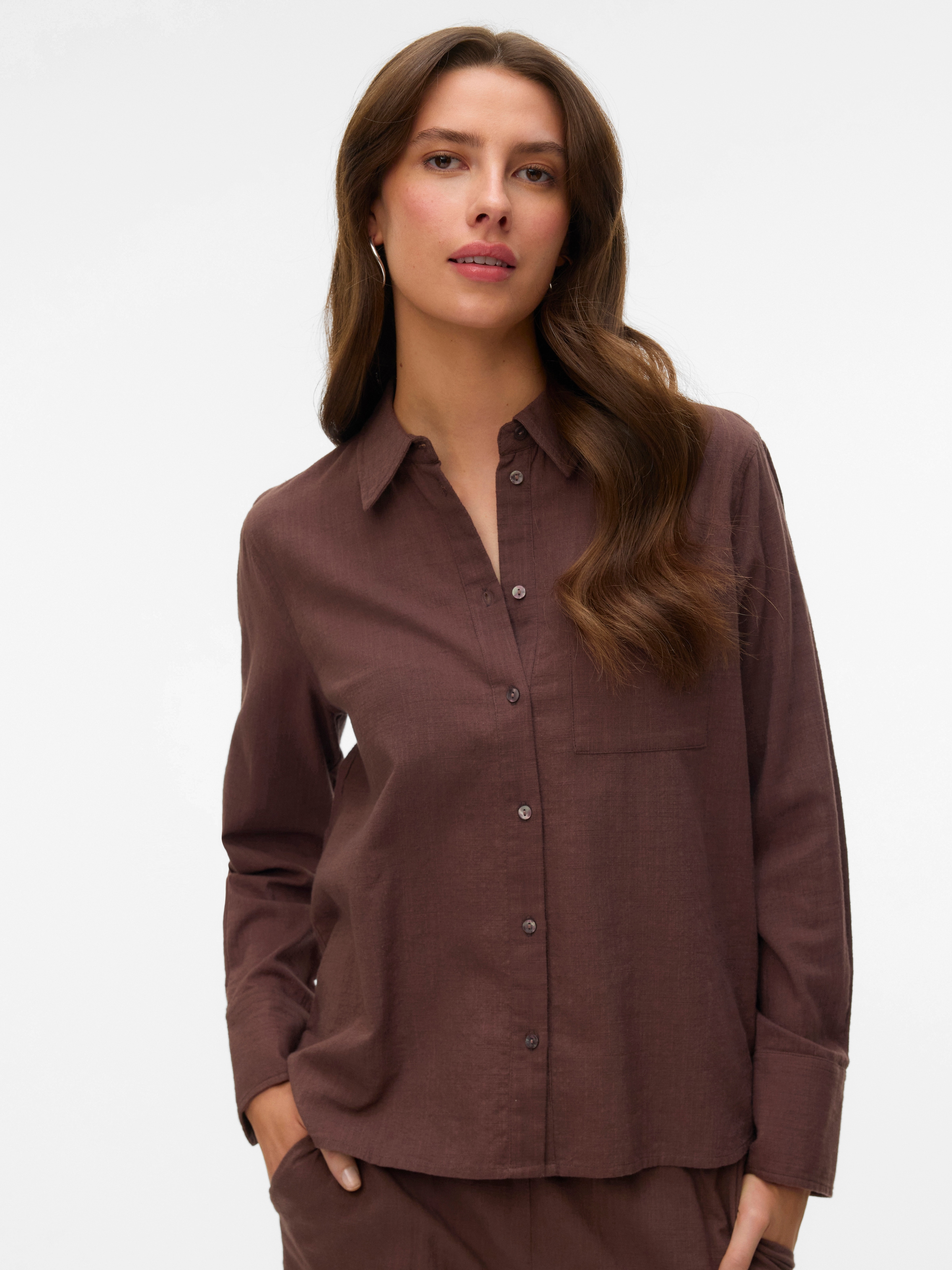 Image of Vero Moda Langarmbluse "VMCAIA LS SHIRT WVN NOOS" Baumwollmischung, regular fit, mit Leinen