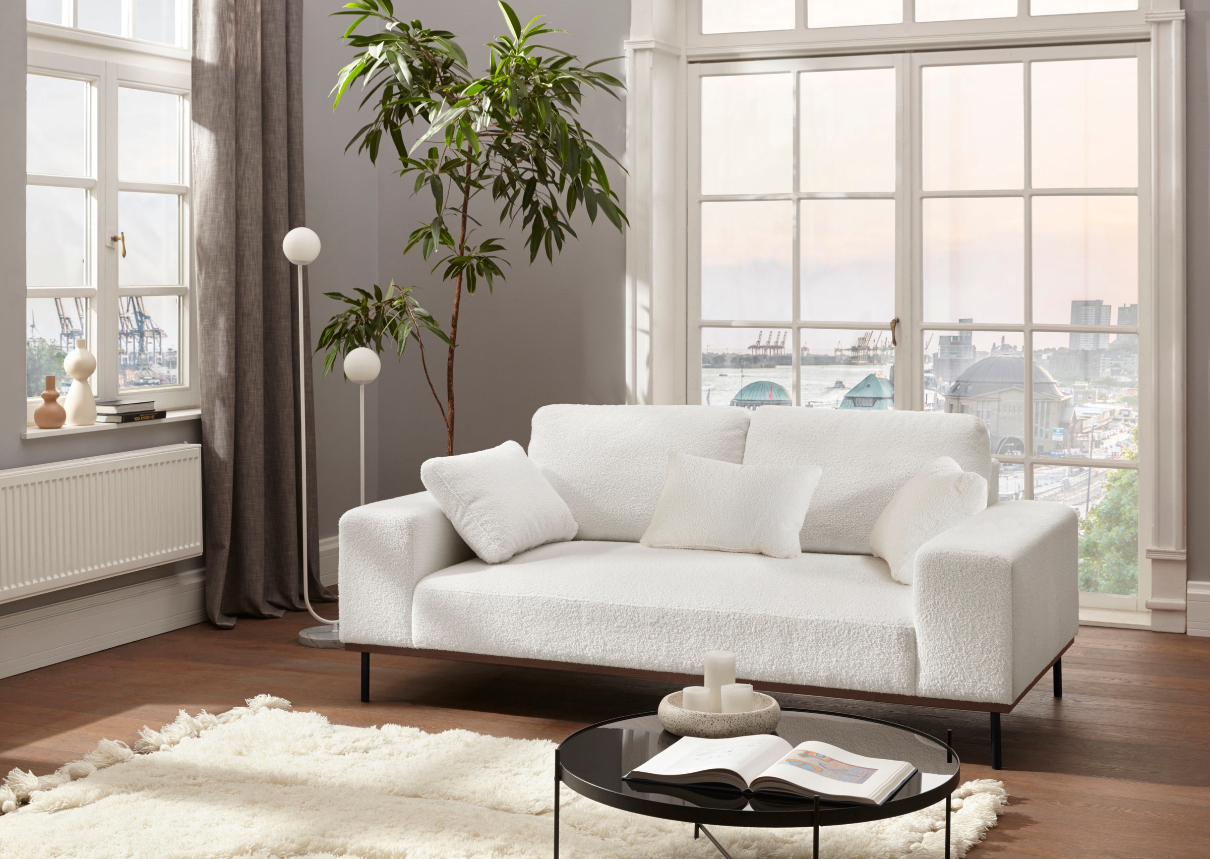 Image of elbgestoeber 2-Sitzer »Elbpier«, mit hochwertigem, gebeiztem Holzrahmen; incl. 3 Zierkissen bei Ackermann Versand Schweiz