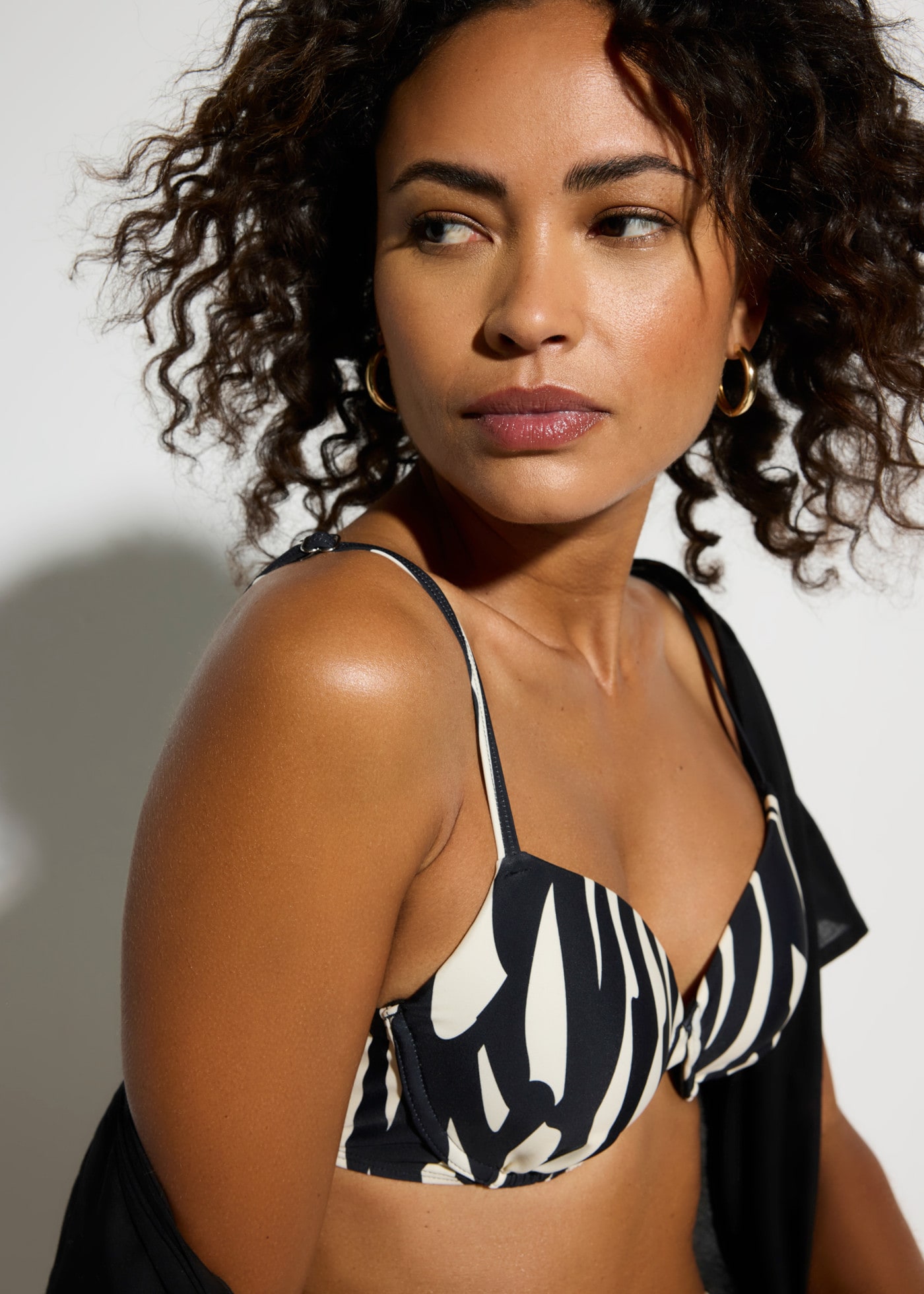 bonprix Bikini bustier Ensemble,  disponible en plusieurs tailles