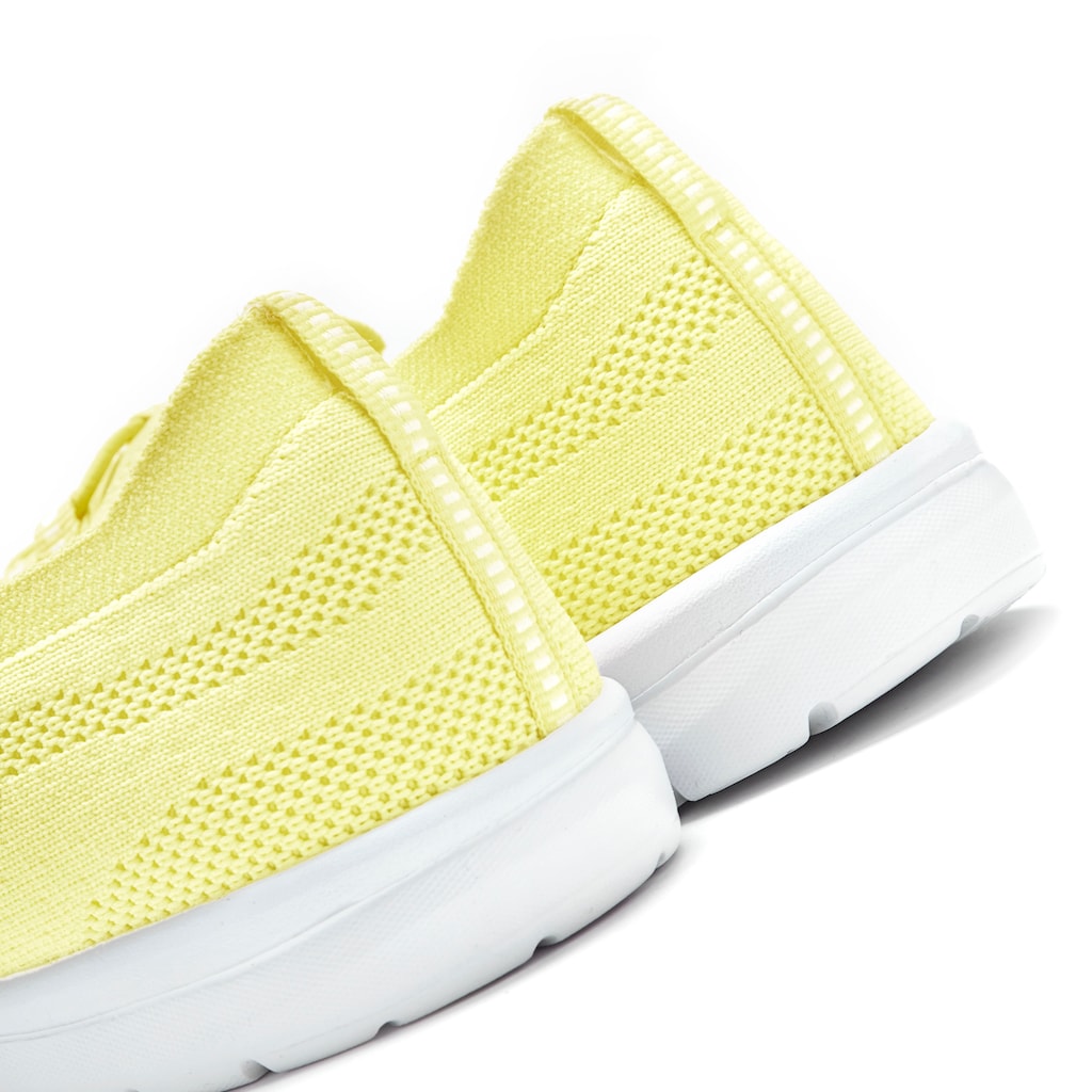 LASCANA Sneaker, Slipper bequem zum Reinschlüpfen aus leichtem Meshmaterial VEGAN