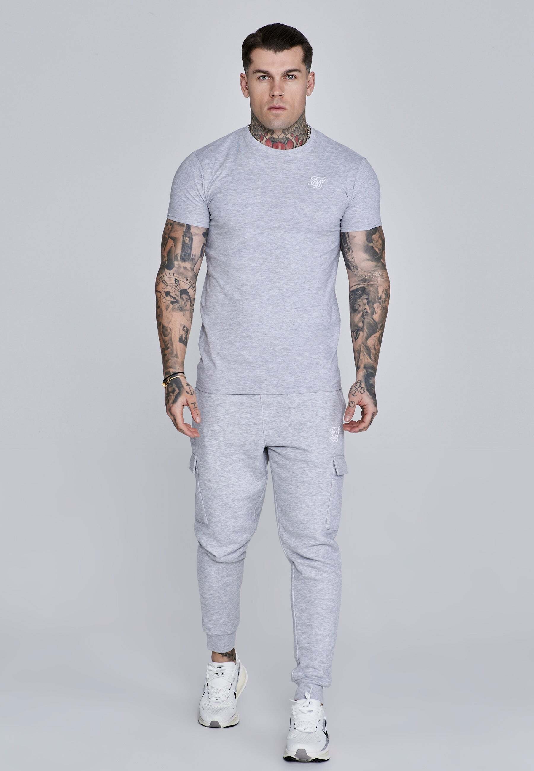 Siksilk Cargohose »Siksilk Cargohose Essentials Cargo Joggers«