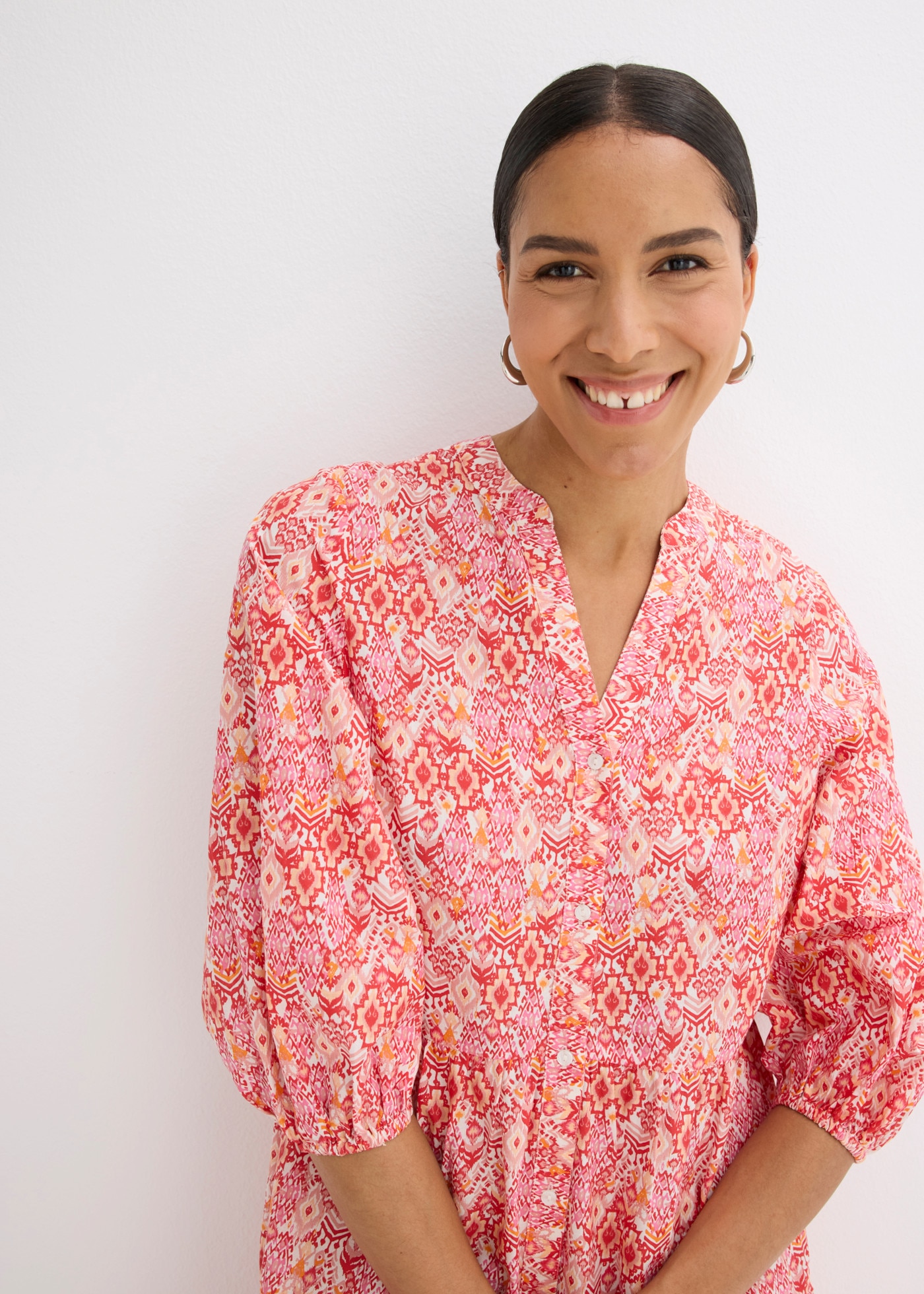 bonprix Robe midi en coton, coupe cintrée, manches 3/4, sans col