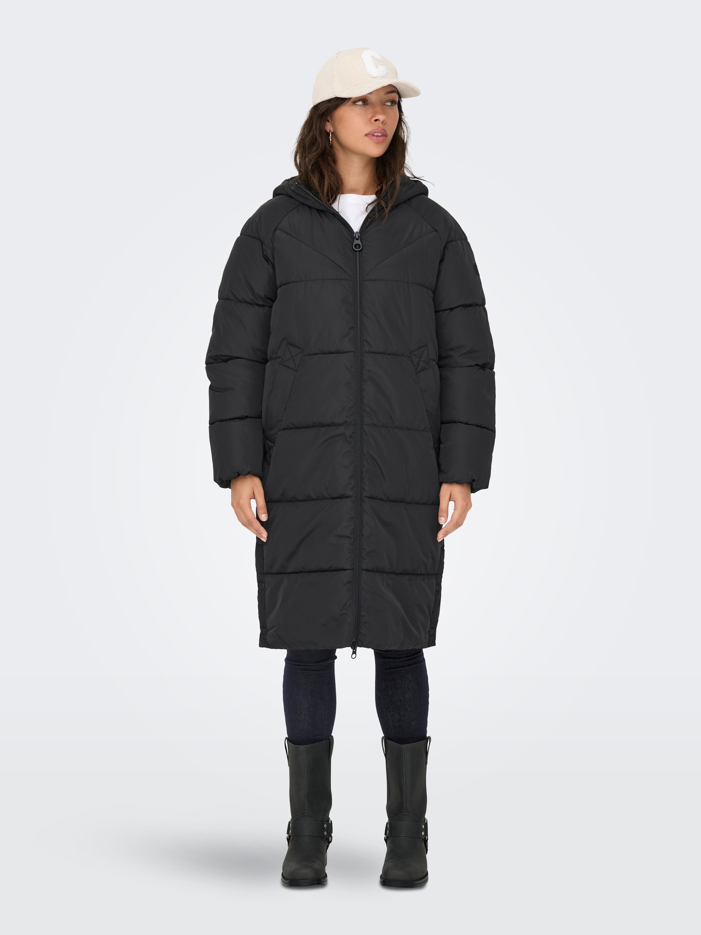 ONLY Manteau matelassé »ONLAMAND – Langer Puffercoat mit 2-Wege-Reissverschluss« lässig geschnitten, modisch, Steppware, Materialmix, hochschliessend