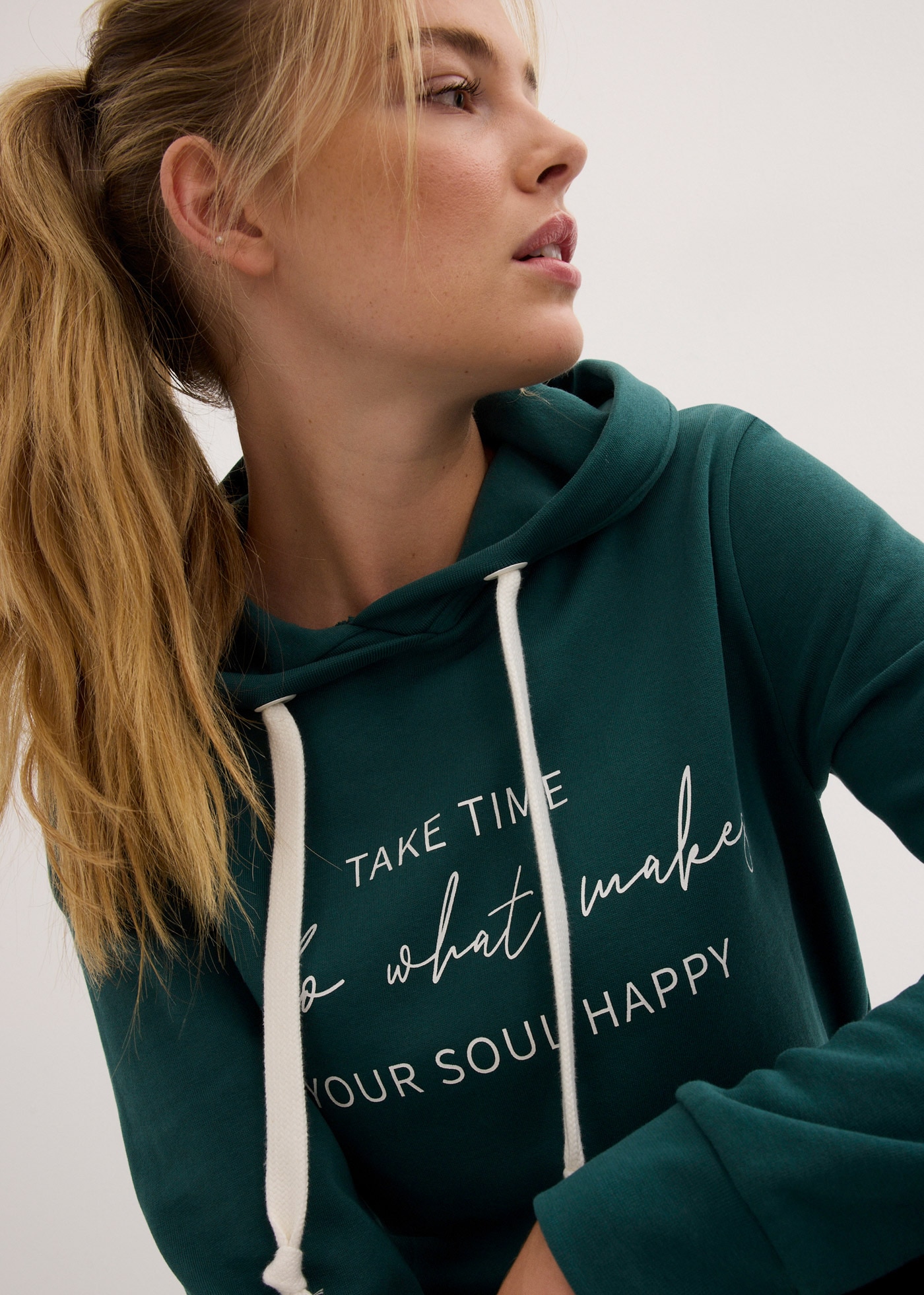 bonprix Jogging »Jogginganzug mit Long-Sweatshirt und Leggings (2-teilig)« zweiteiliges Set, extra langes Sweatshirt, knöchelfreie Leggings