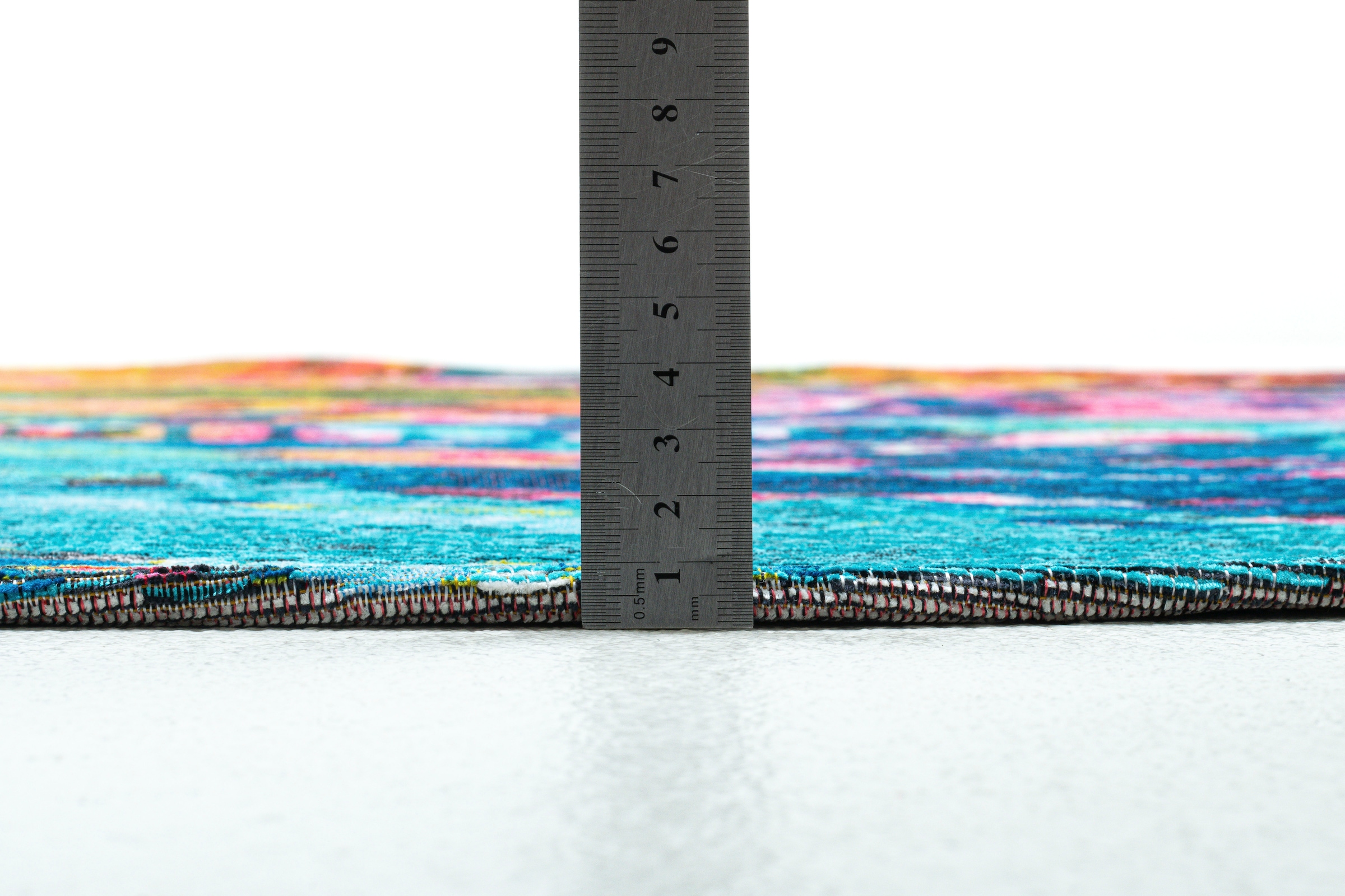 Sansibar Teppich »Keitum 006«, rund, 3 mm Höhe, Flachgewebe, modernes Design, Motiv Totenkopf & gekreuzte Säbel