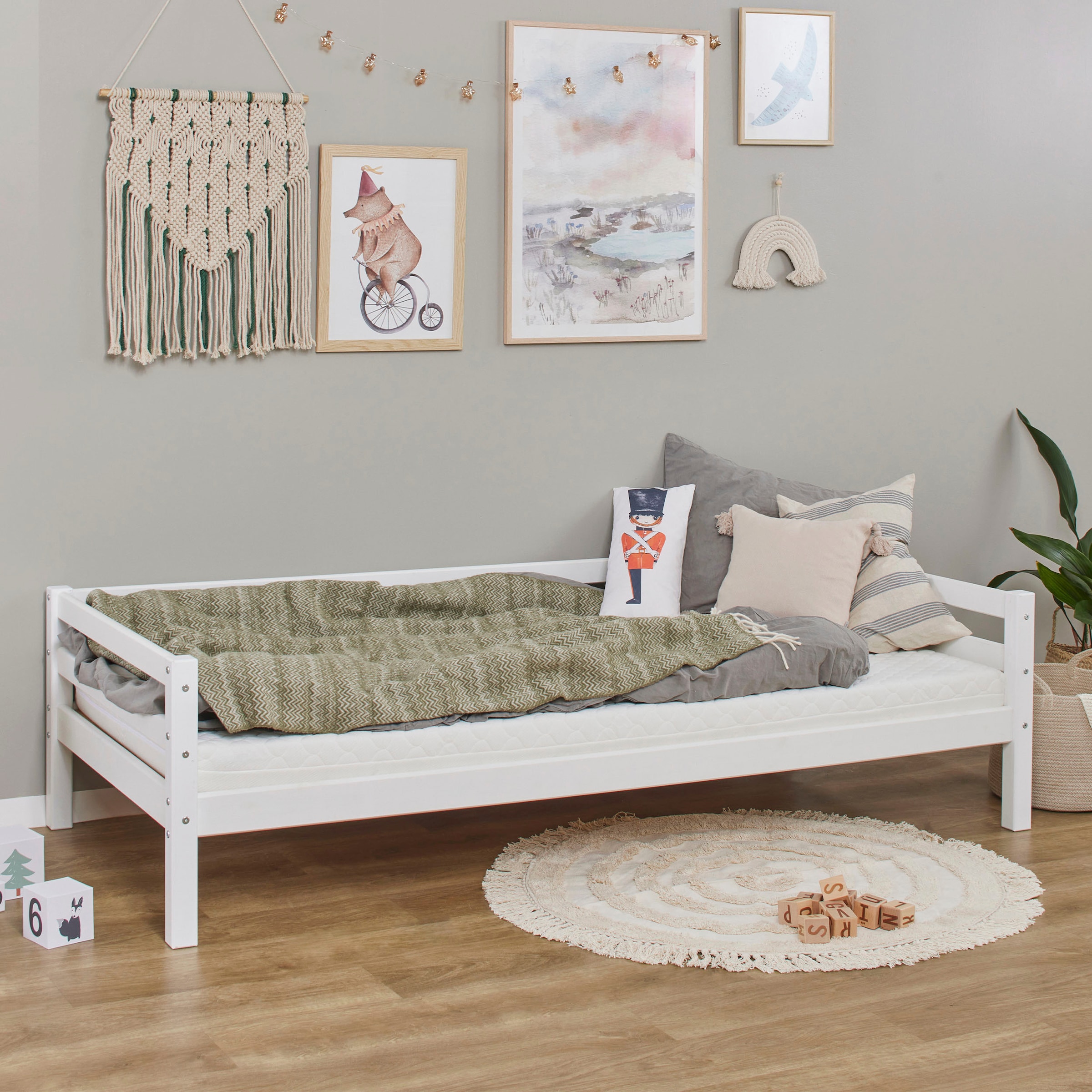 Image of Hoppekids Daybett "ECO Dream - Kinderbett aus Massivholz, 90x200" Kann mit Umbausätzen flexibel in ein (Halb-)Hochbett umgebaut werden