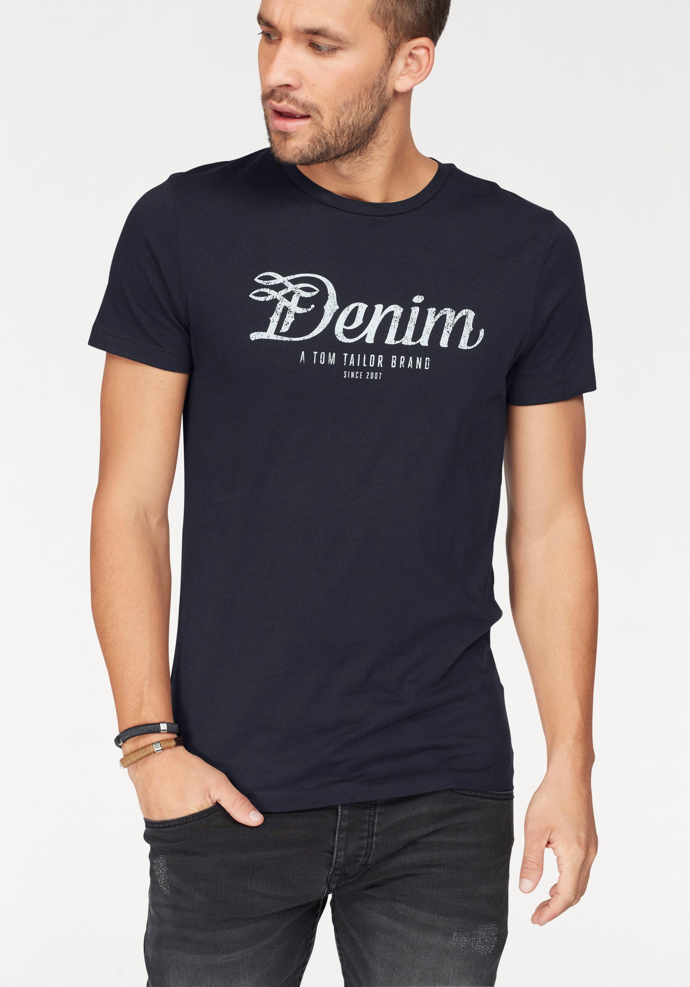 Image of TOM TAILOR Denim Rundhalsshirt, mit Markendruck in used Optik bei Ackermann Versand Schweiz