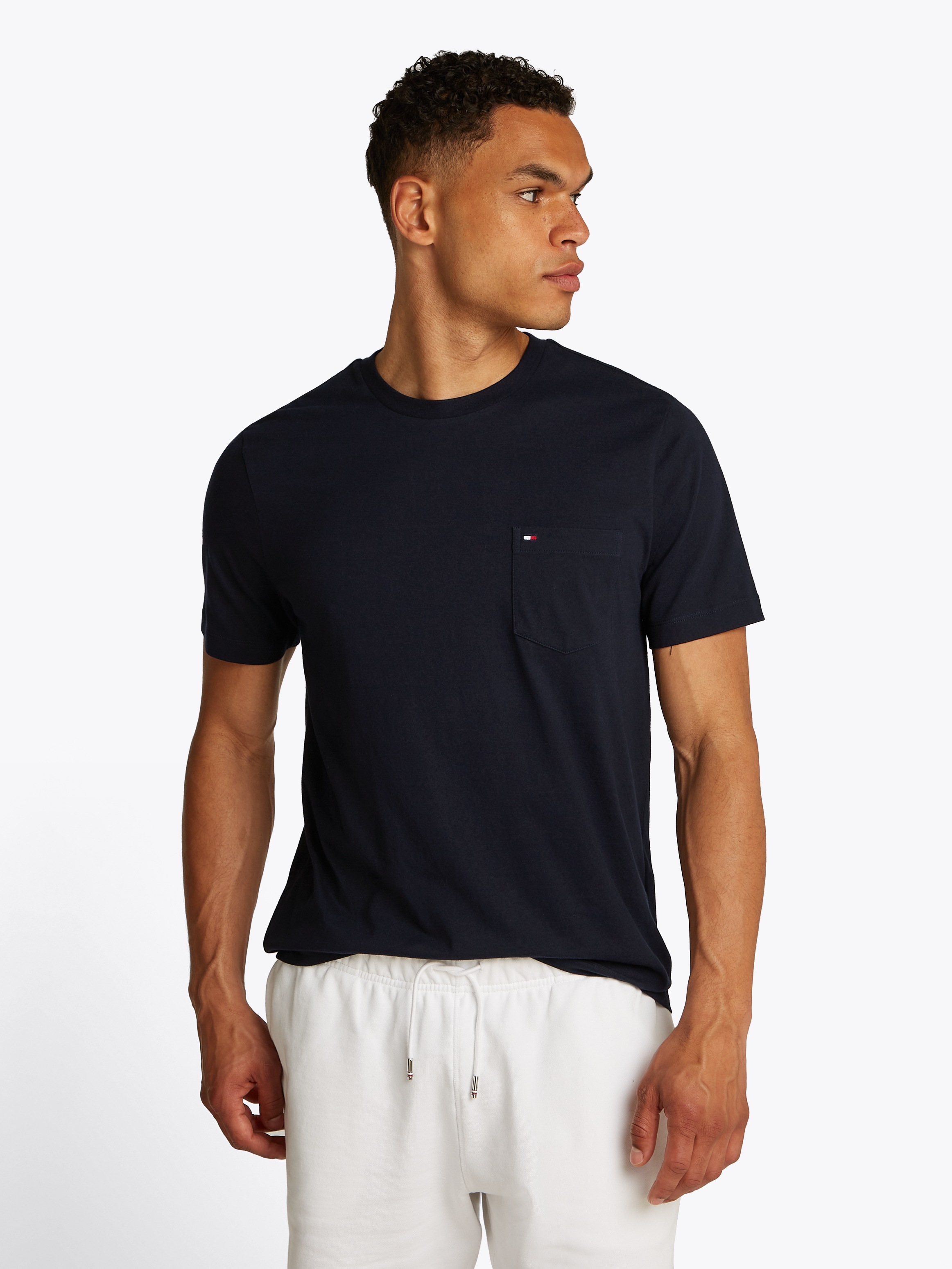 Tommy Hilfiger T-Shirt »ESSENTIAL SOLID POCKET TEE«
