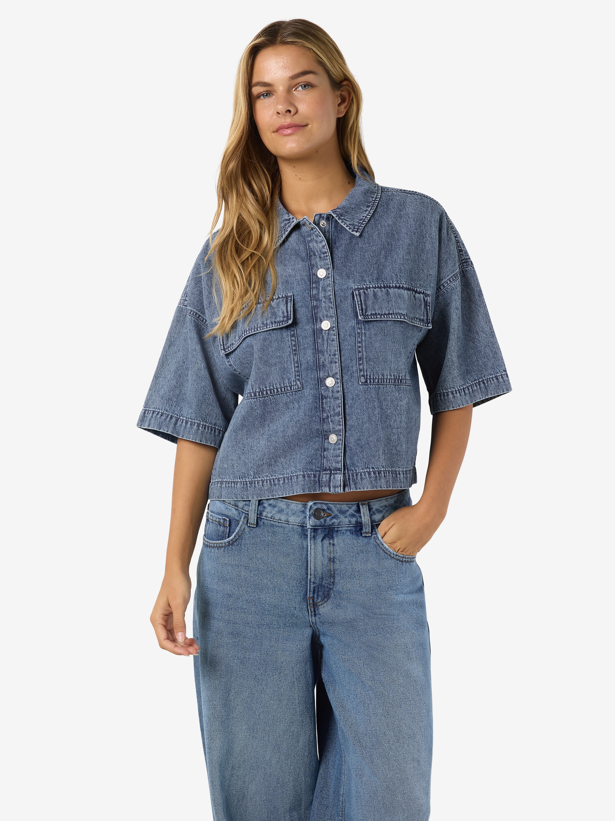 Image of Noisy may Jeansbluse "NMENZA S/S REG CROP SHIRT MG004MB NOOS"