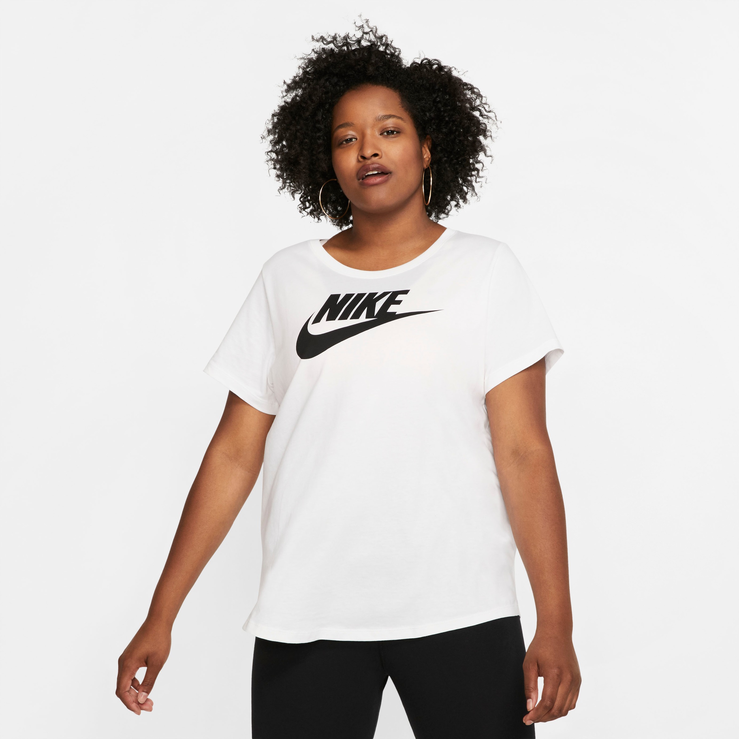 Image of Nike Sportswear T-Shirt »Essential Women's T-Shirt (Plus Size)« bei Ackermann Versand Schweiz