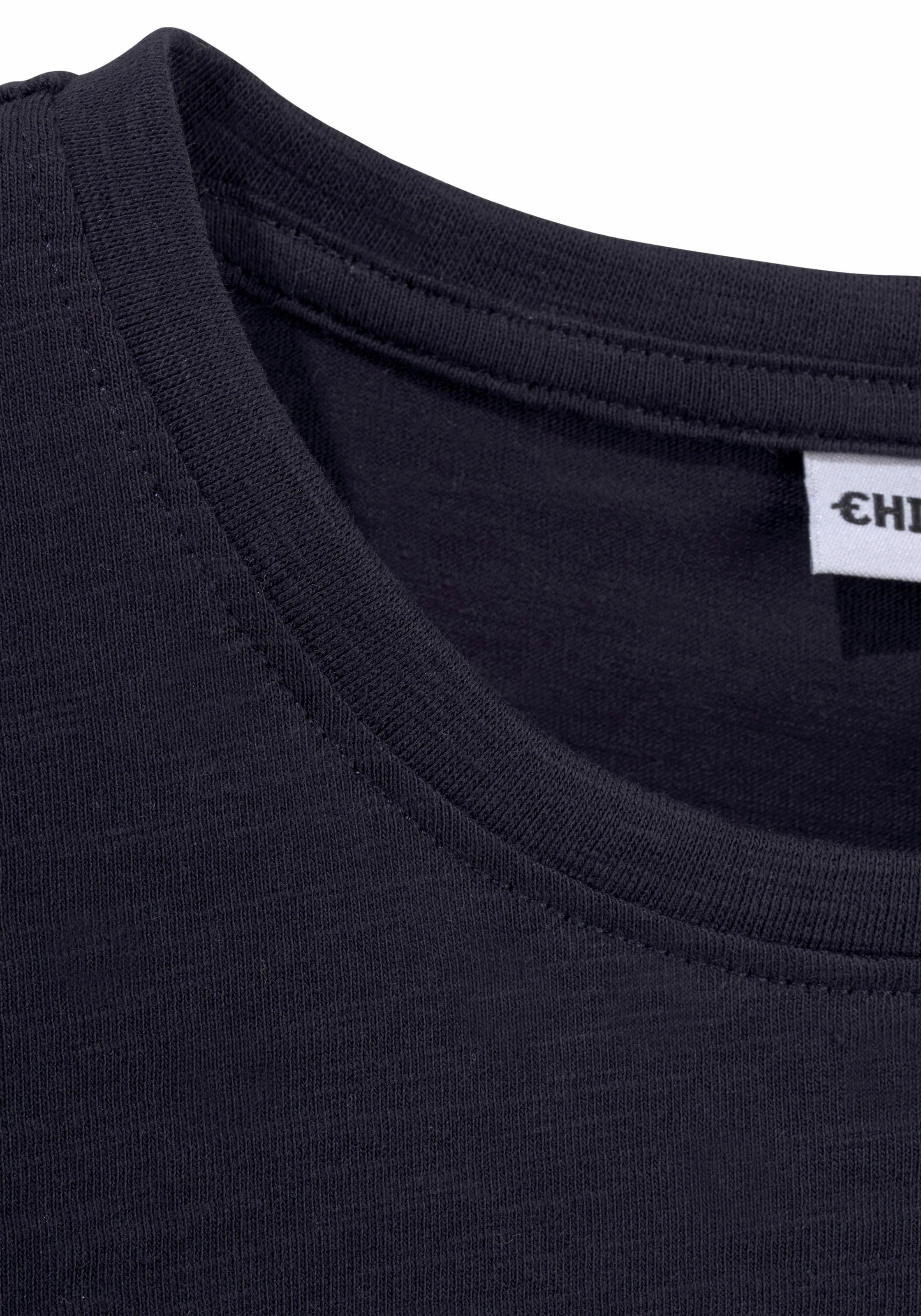 shoppen Modische »BASIC«, T-Shirt versandkostenfrei mit Logodruck vorn Chiemsee