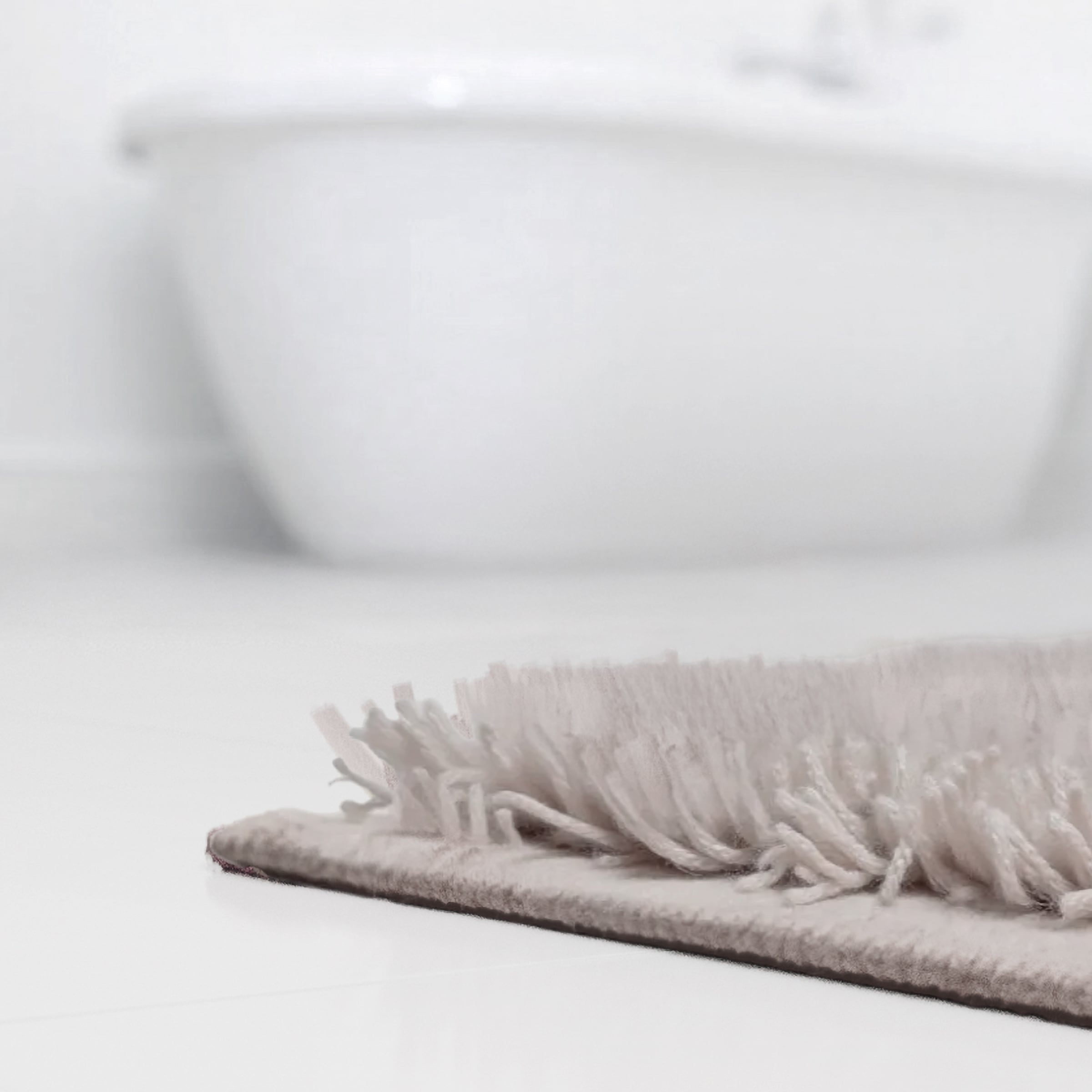 Grund Badematte »Levana«, rutschhemmend beschichtet, fussbodenheizungsgeeignet, Stilvolles Blattmotiv, 5 Jahre Garantie