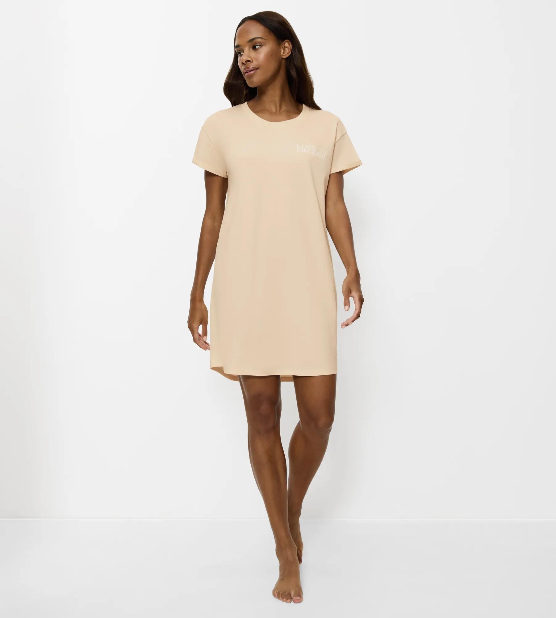 Triumph Chemise de nuit »Nightdresses NDK X« Sans poches weich, atmungsaktiv, gerippter Rundhalsausschnitt, Kurzarm