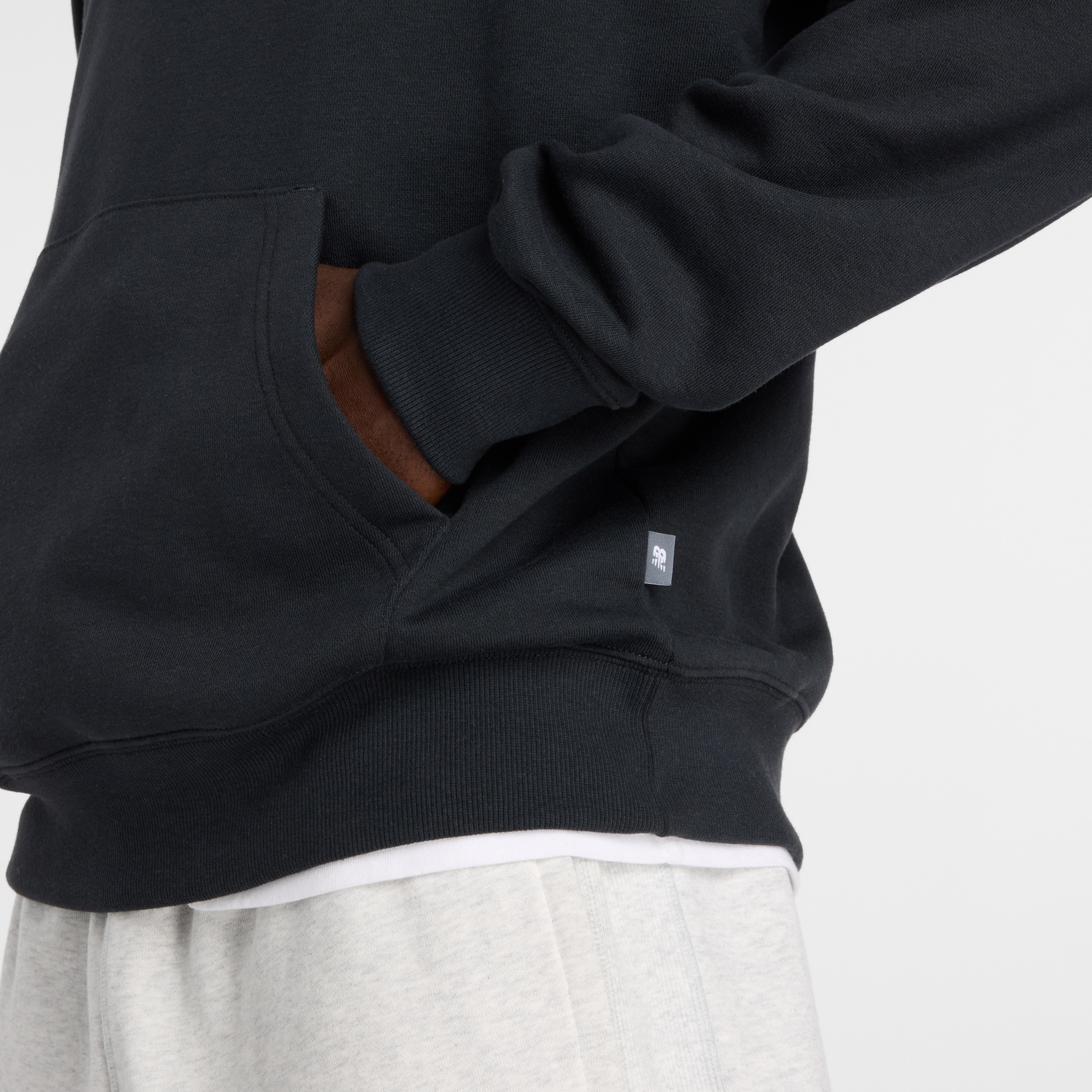 New Balance Sweat à capuche »AAZ Mens Lifestyle Hoodie BIG TEAL«, sportlicher Stil, aus Baumwolle und Polyester, mit Kapuze
