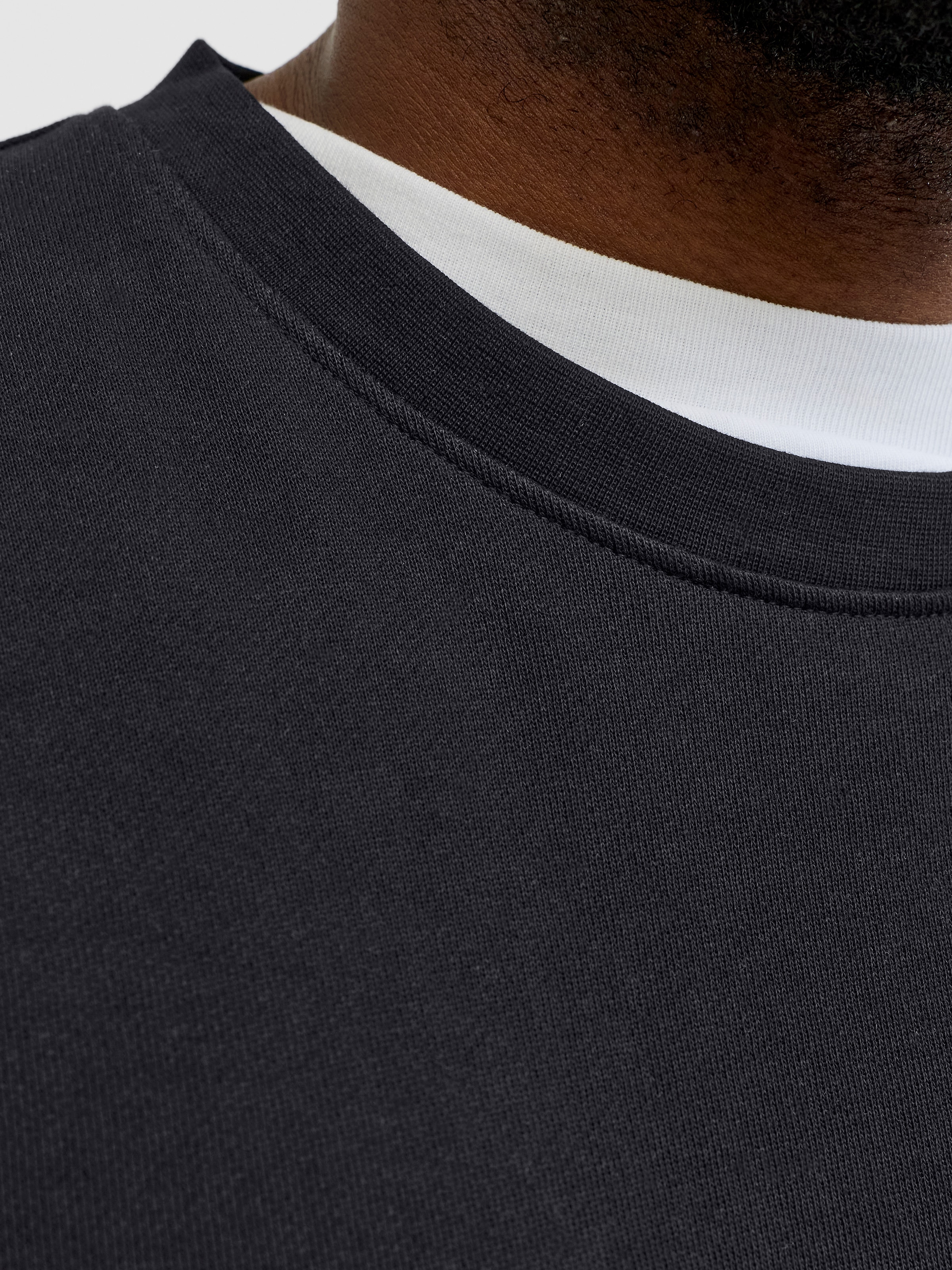 Jack & Jones PlusSize Sweat-shirt »JJEARCHIVE GRAPHIC SWEAT CN NOOS PLS«, mélange coton, coupe décontractée
