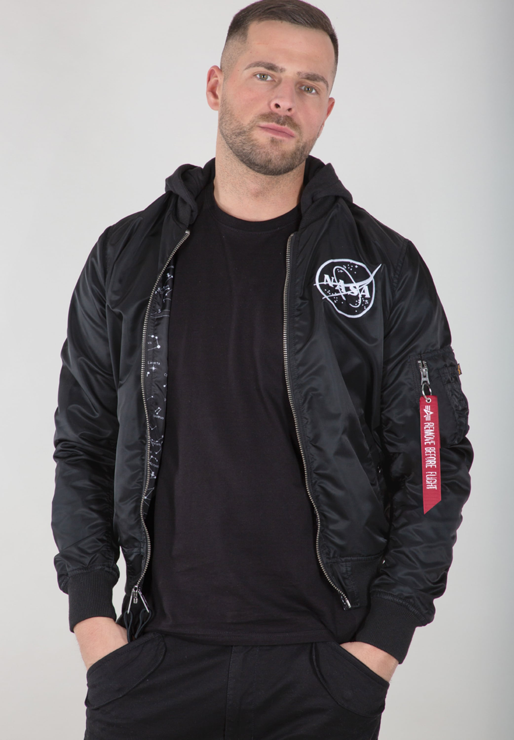 Image of Alpha Industries Bomberjacke "MA-1 LW HD NASA Glow Rev."