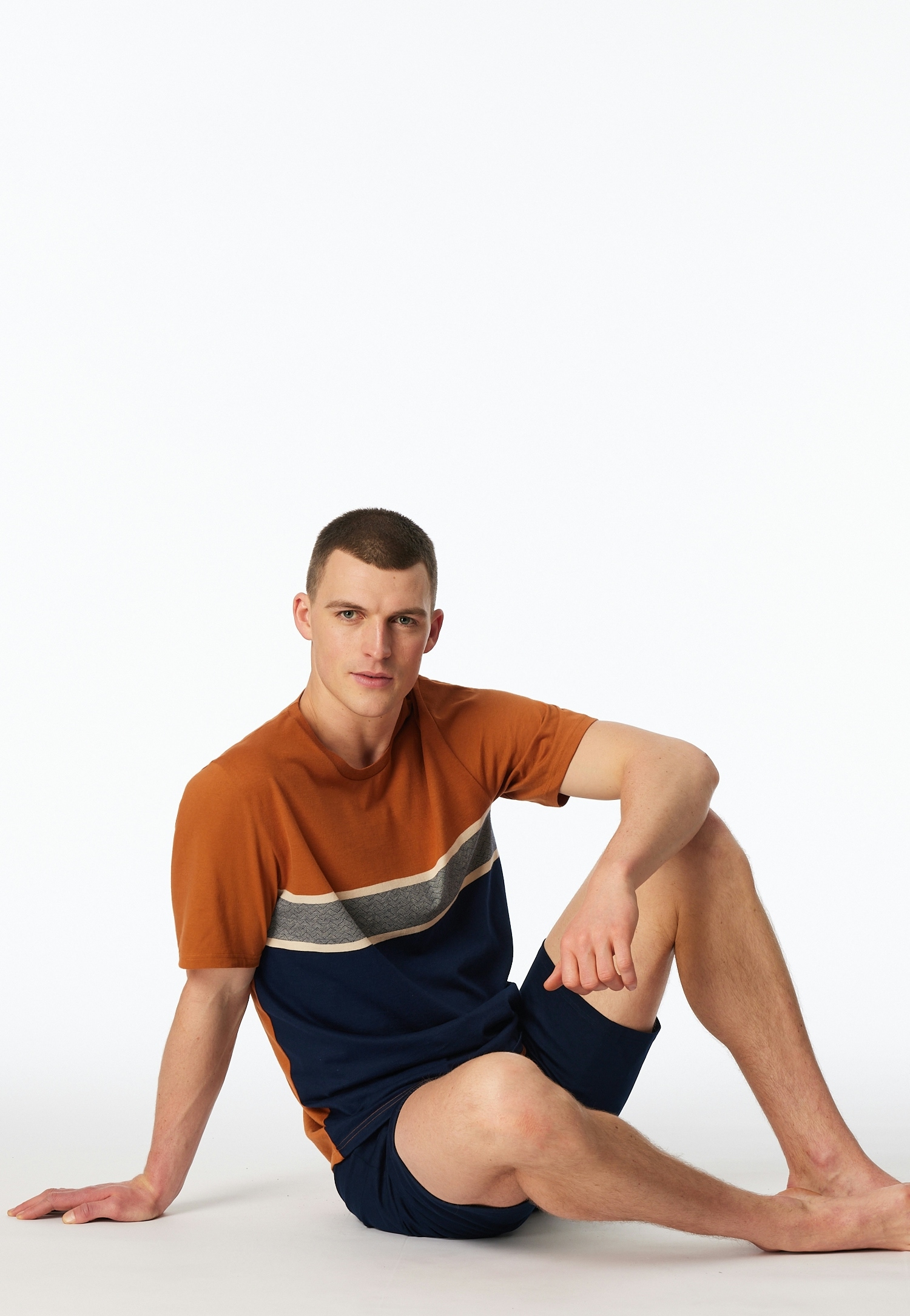 Schiesser Shorty »Casual Essentials« 2 mit Rundhalsausschnitt und kurzen Ärmeln