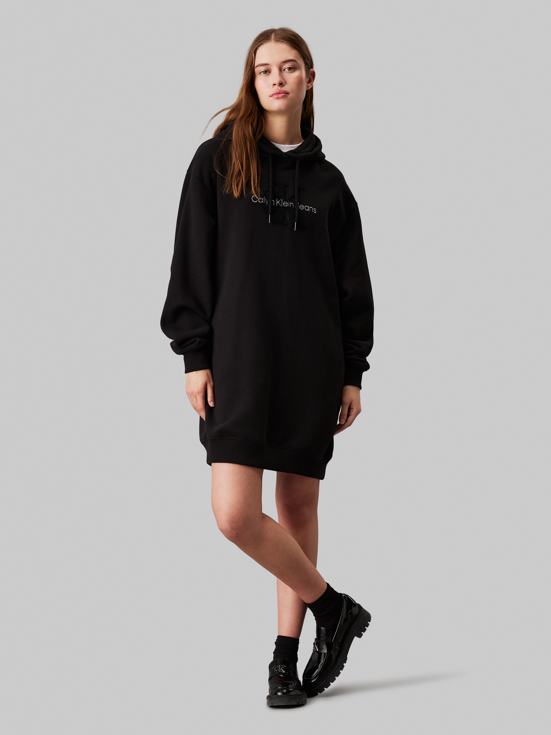 Sweatkleid »CHENILLE MONOLOGO HOODIE DRESS«, mit Logostickerei