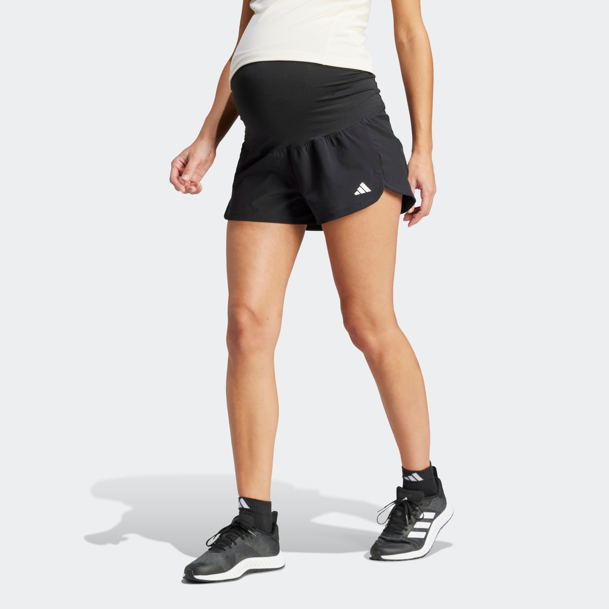 Image of adidas Performance Shorts "PACER MATERNITY" Trainingsshorts für Schwangere, locker geschnitten