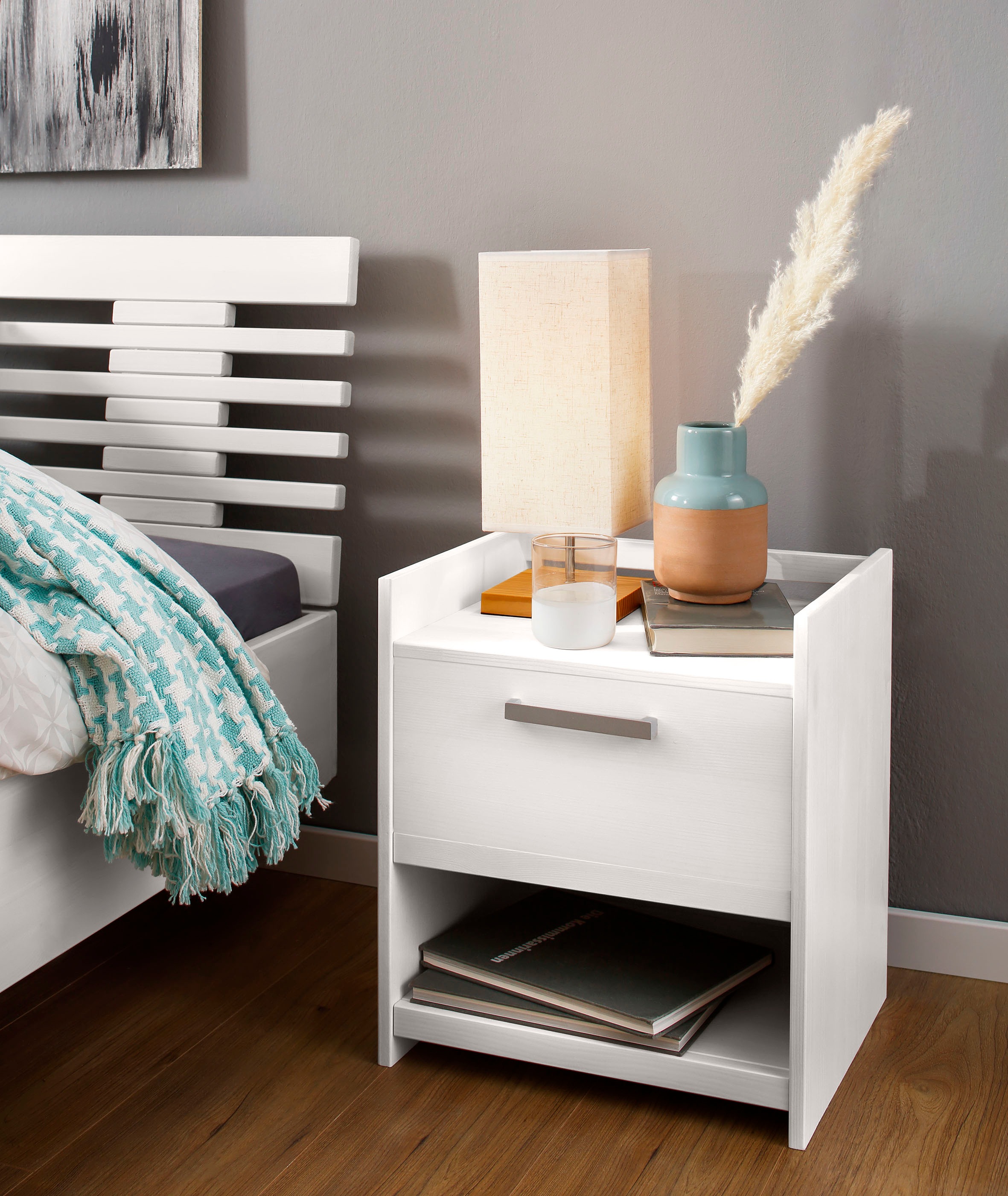 Image of Home affaire Nachtkommode »Moine«, aus Kiefer massiv, Breite 41,5 cm bei Ackermann Versand Schweiz