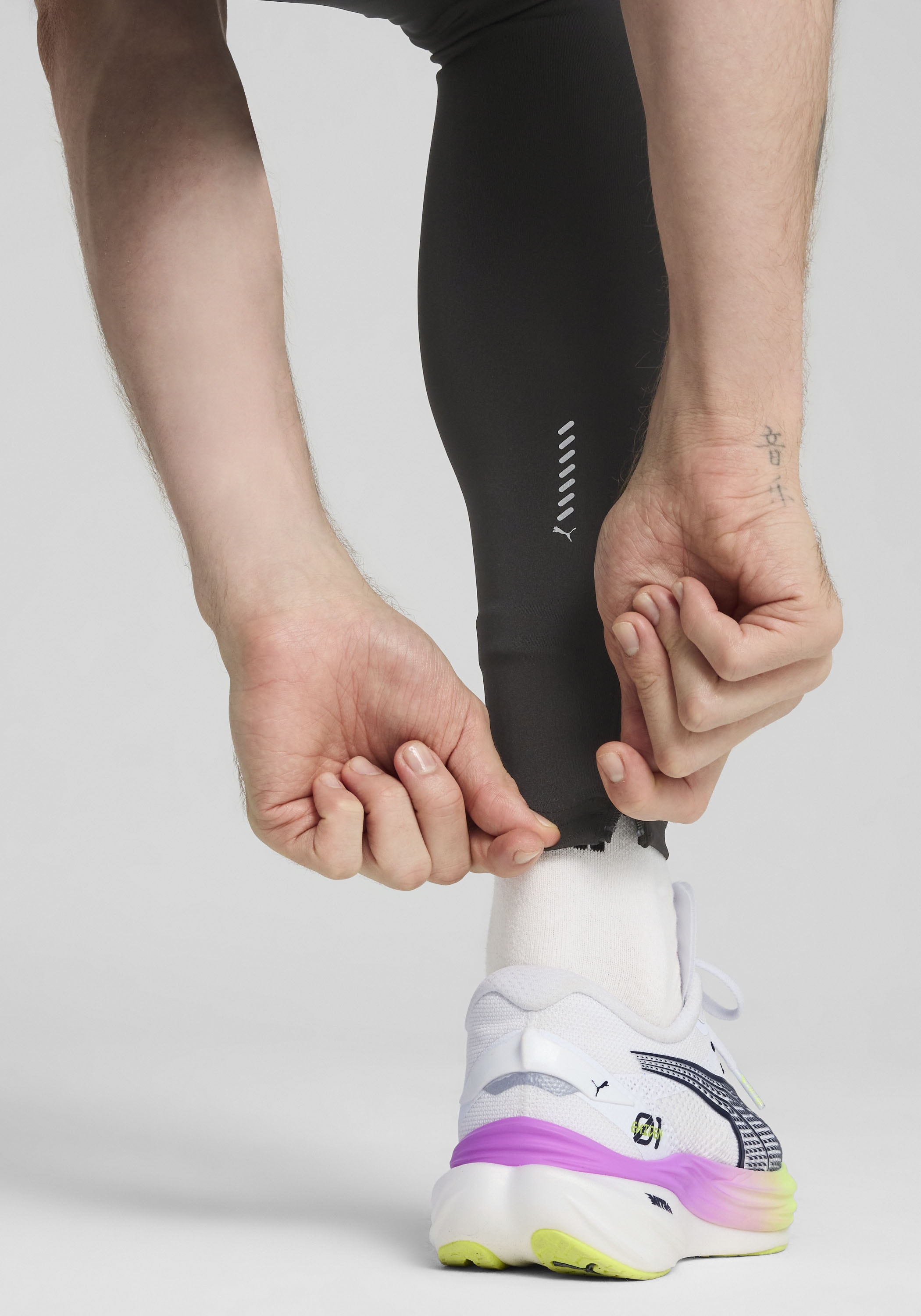 PUMA Lauftights »M RUN VELOCITY FL TIGHT«  mit DryCELL Technologie, atmungsaktiv, Slim Fit, mit Gesässtasche