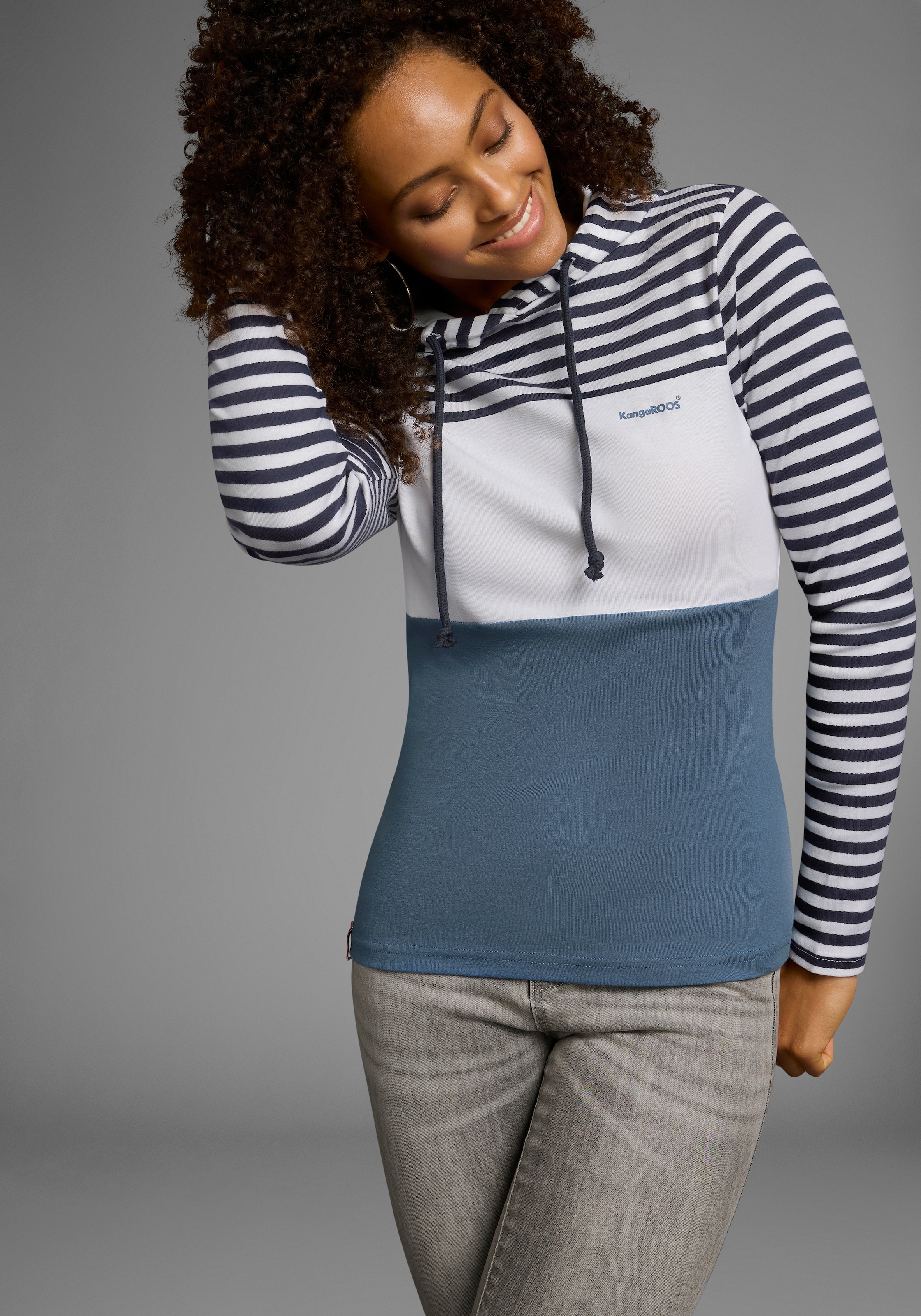 KangaROOS Kapuzenshirt, Langarm, sehr figurbetont, mit Colourblocking-Optik