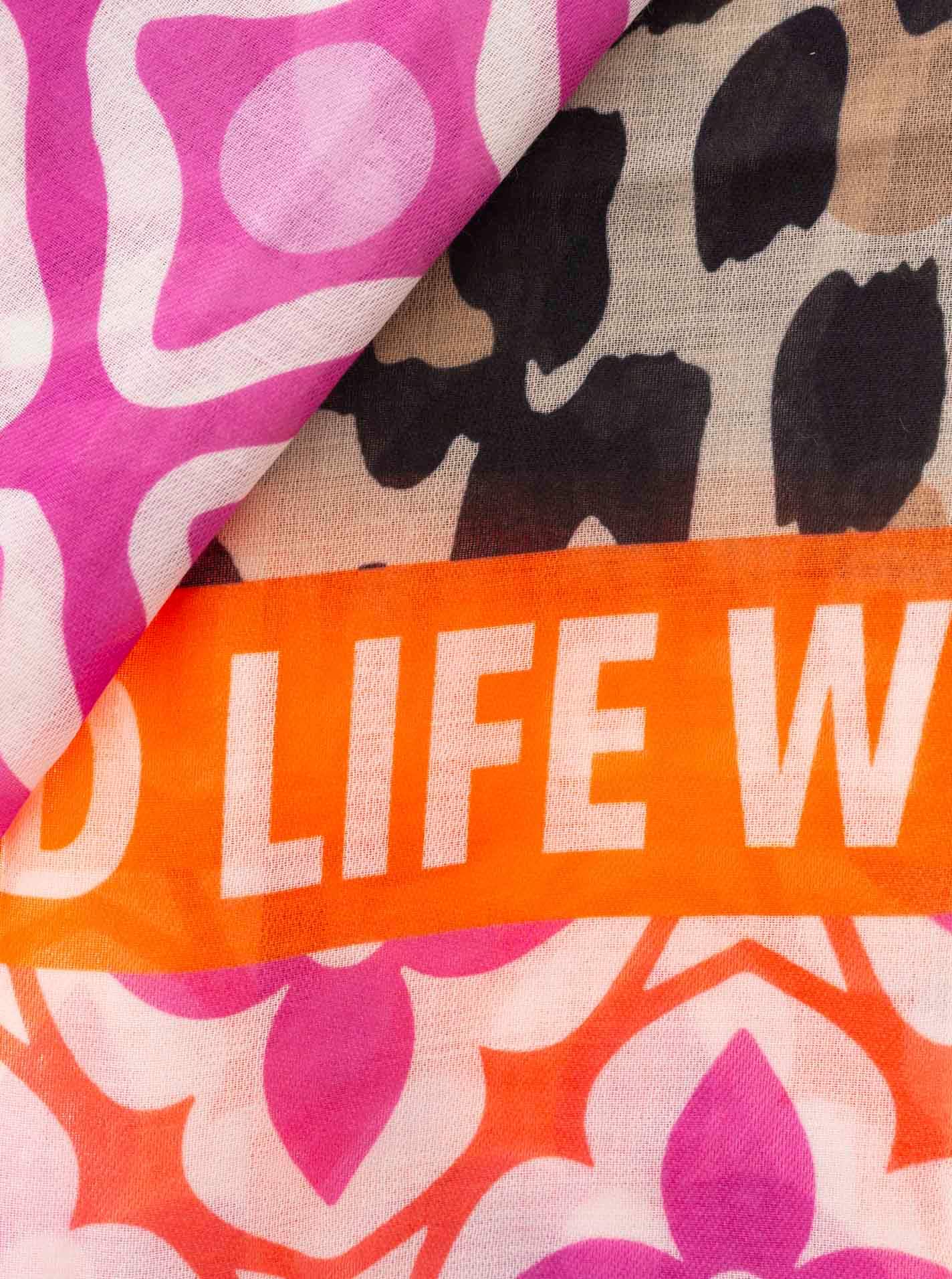 Zwillingsherz Schal »Viskose Mix "Animal Block"« Schal mit Mustermix und Schriftzug