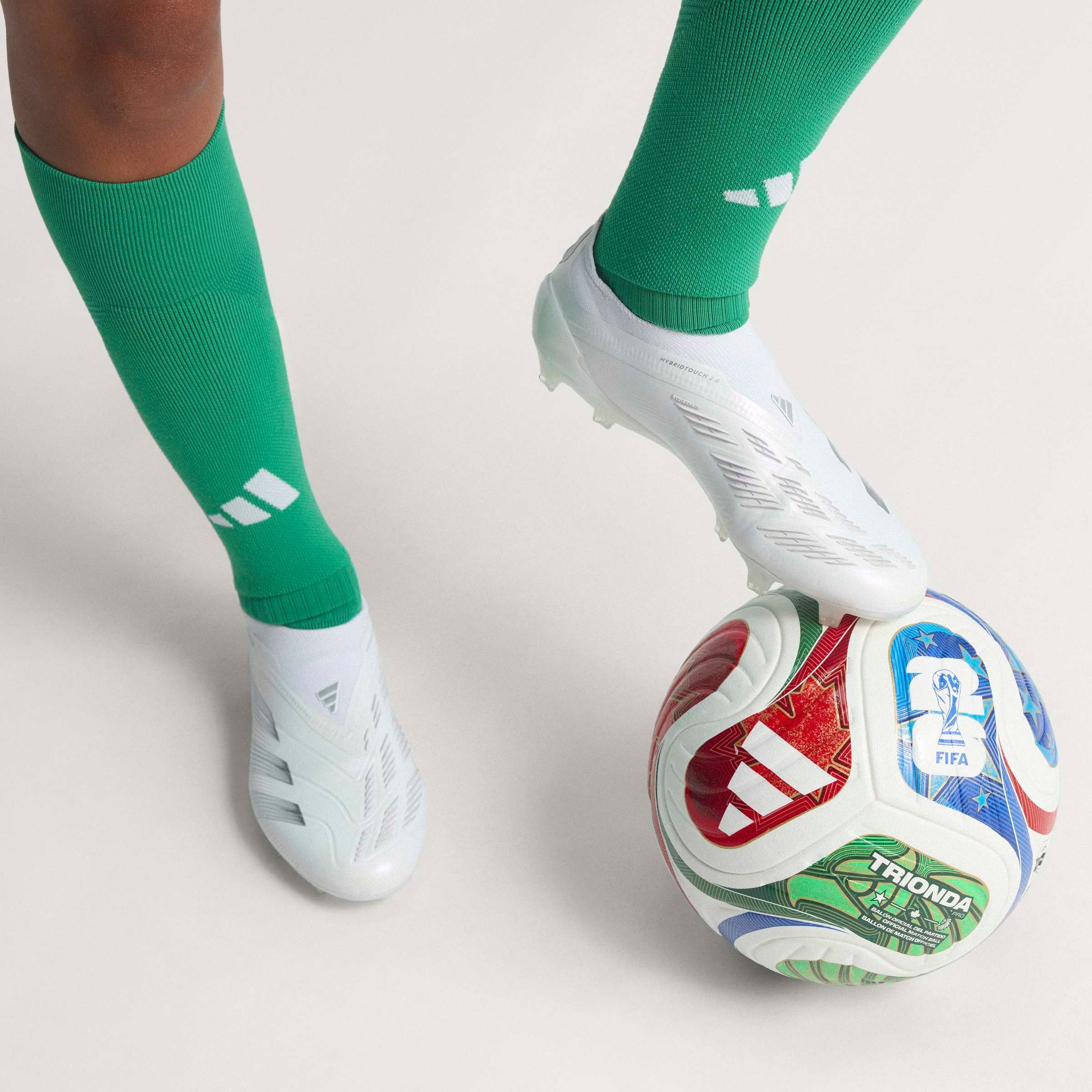 adidas Performance Football »FIFA -WELTMEISTERSCHAFT 26™ TRIONDA PRO« CM